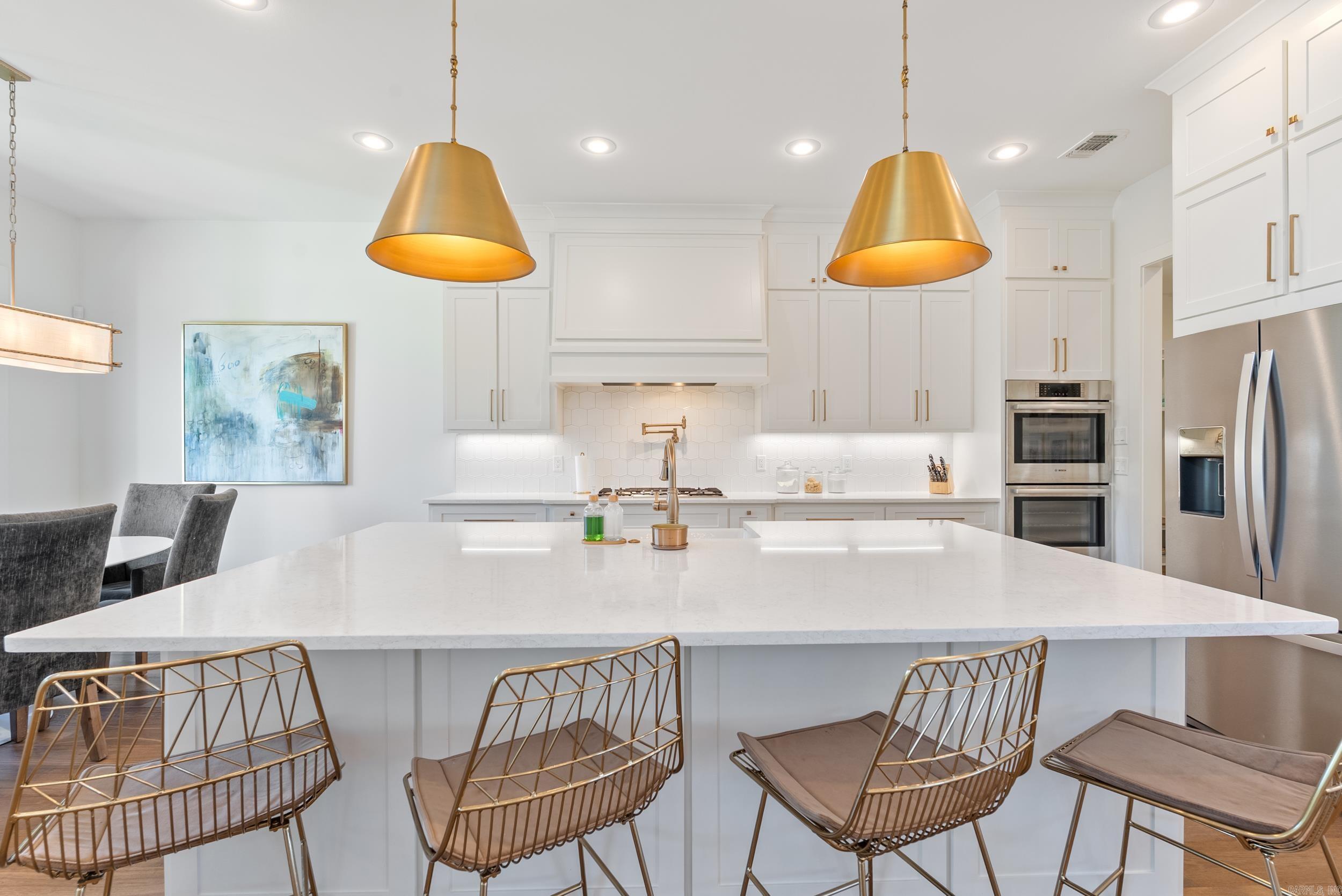 CHENAL VALLEY "FALSTONE COURT" - Residential