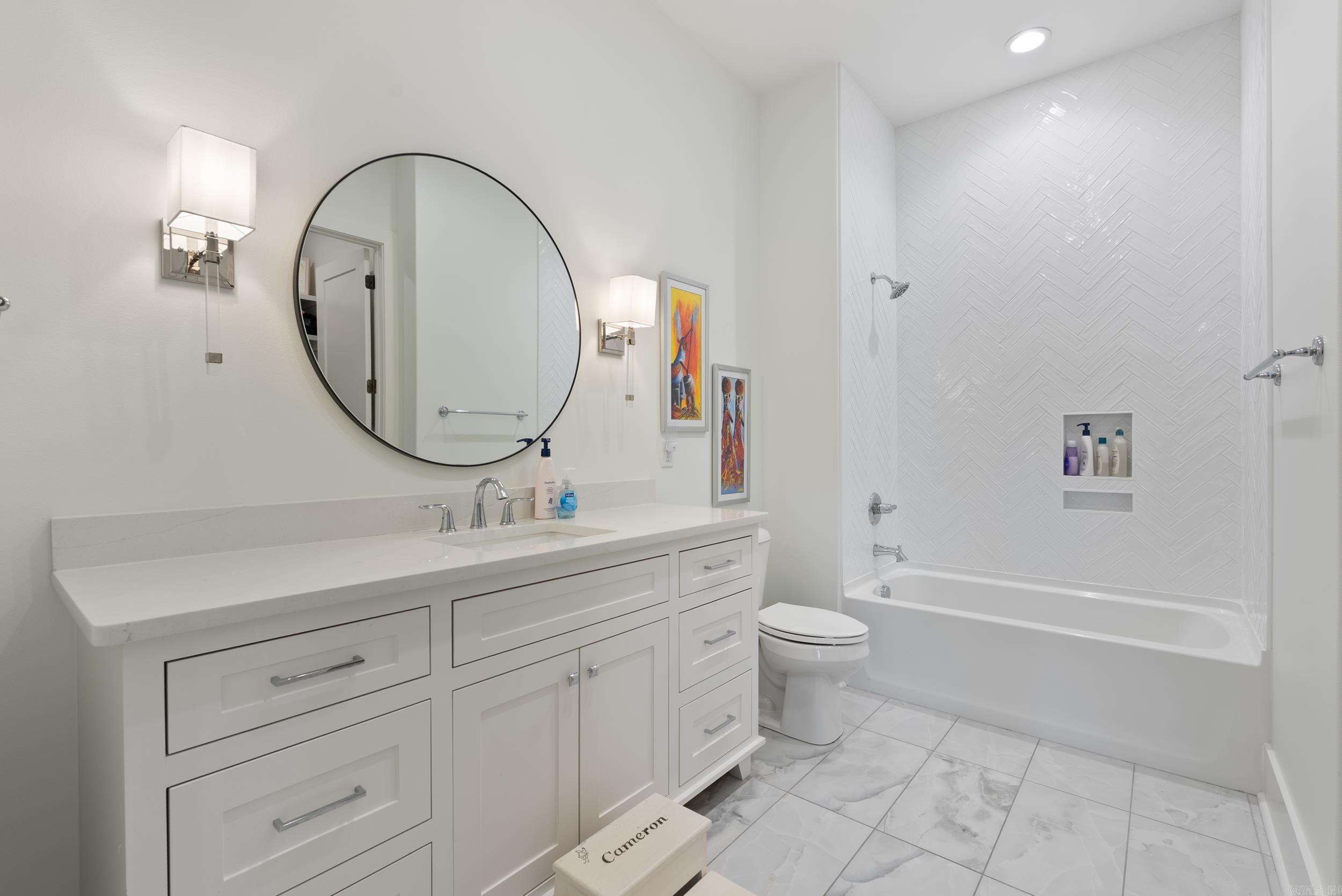 CHENAL VALLEY "FALSTONE COURT" - Residential