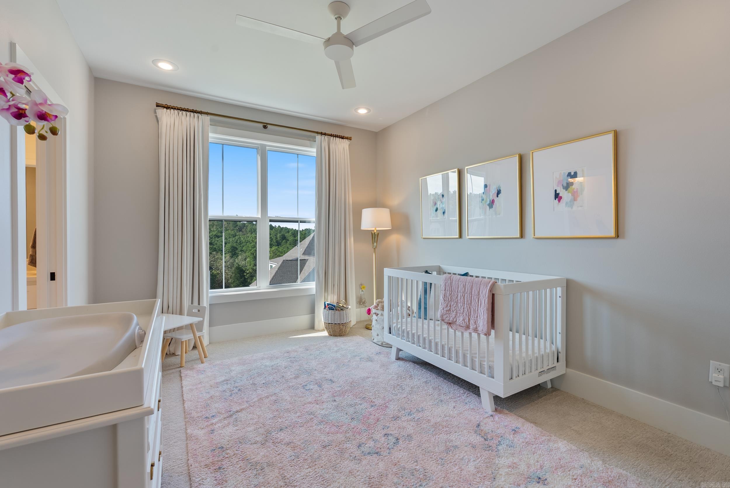 CHENAL VALLEY "FALSTONE COURT" - Residential