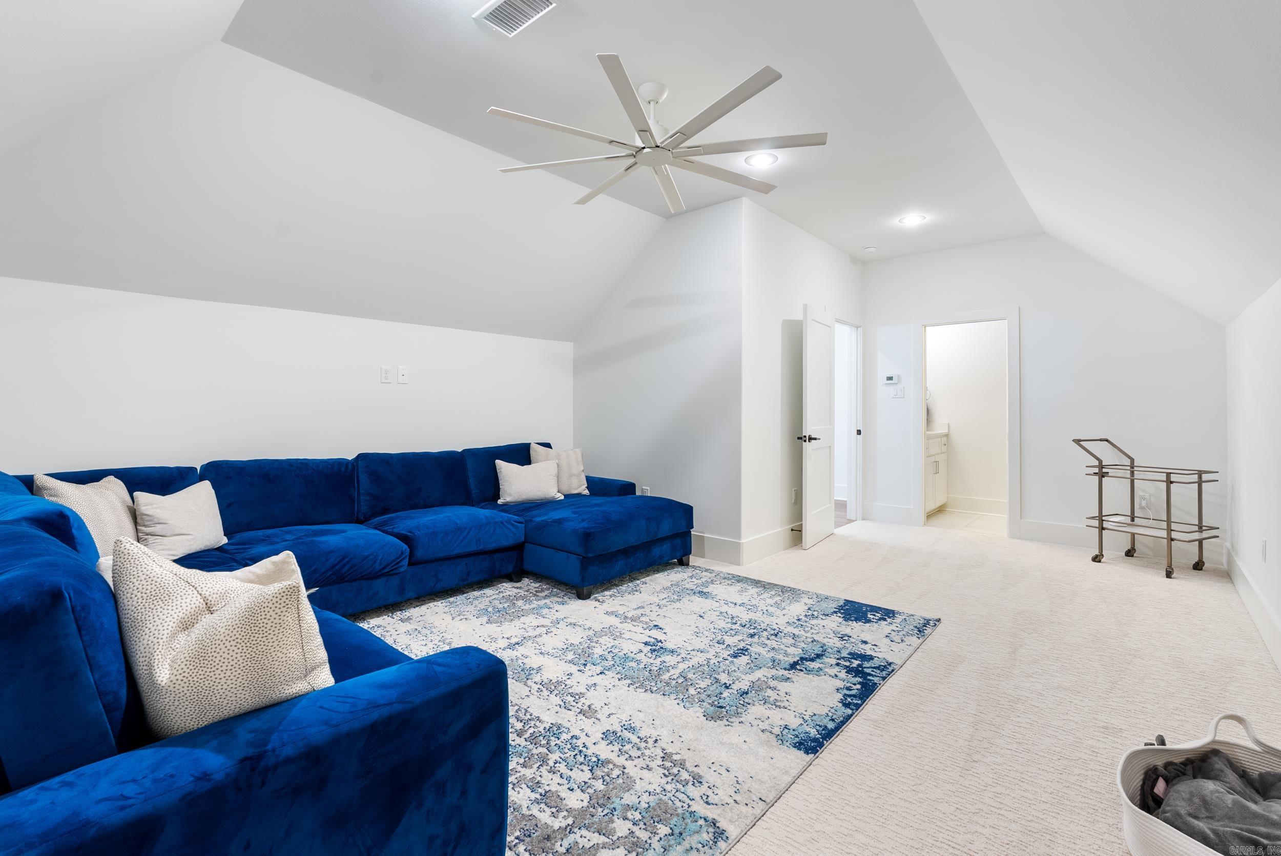 CHENAL VALLEY "FALSTONE COURT" - Residential