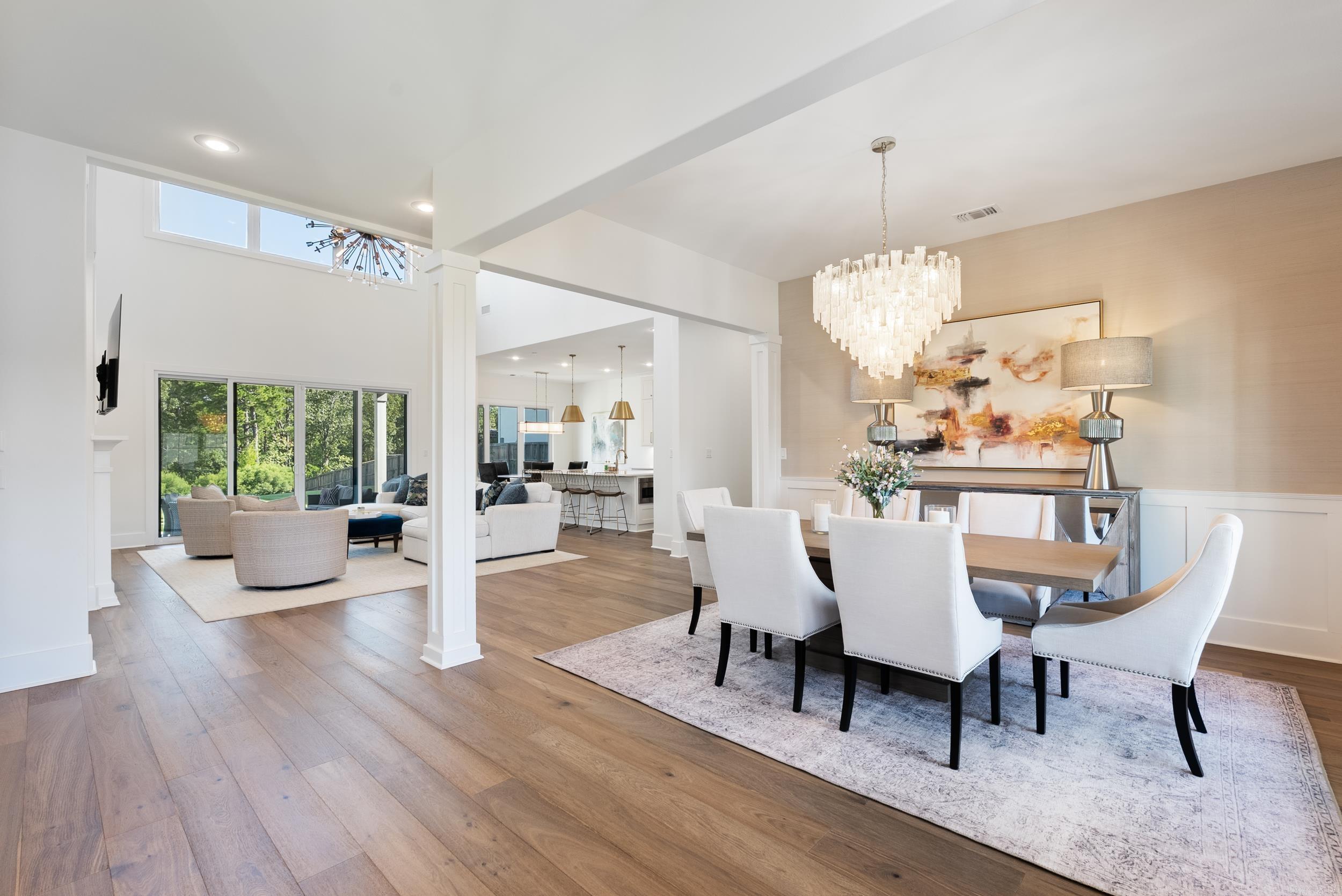 CHENAL VALLEY "FALSTONE COURT" - Residential