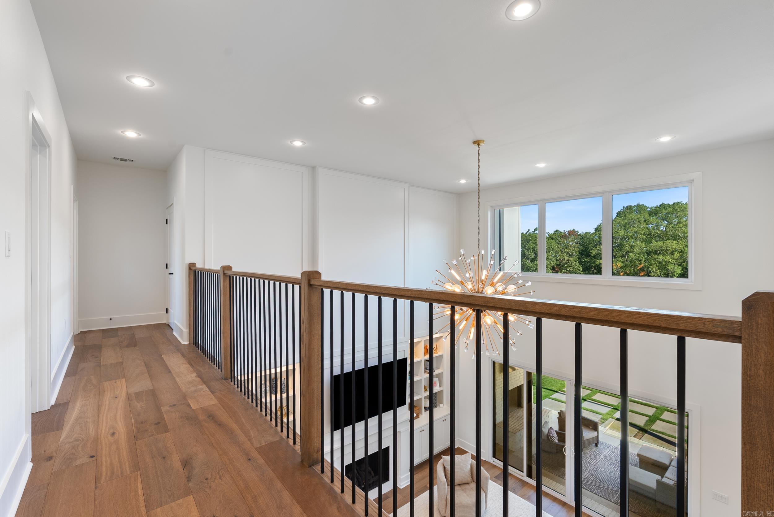 CHENAL VALLEY "FALSTONE COURT" - Residential