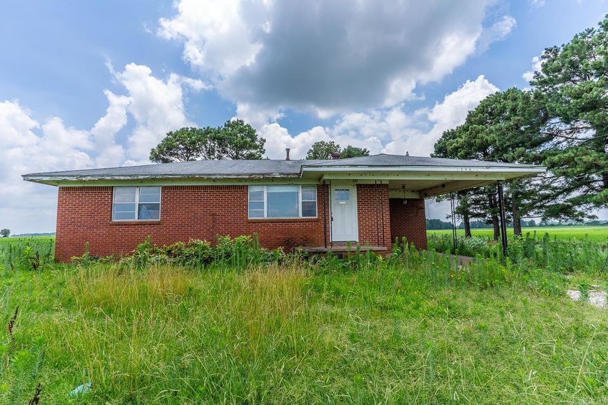 Welcome to Market 1048 Law 730 of Alicia, AR!! Situated on 1.00 +/- acres is an 1,033 sf ranch featuring two bedrooms, one full bath, kitchen, living room, and laundry room. Priced to sell at $43 psf, with some sweat equity, this property would make an excellent home or addition to your rental portfolio. Call today to make an investment in tomorrow!!