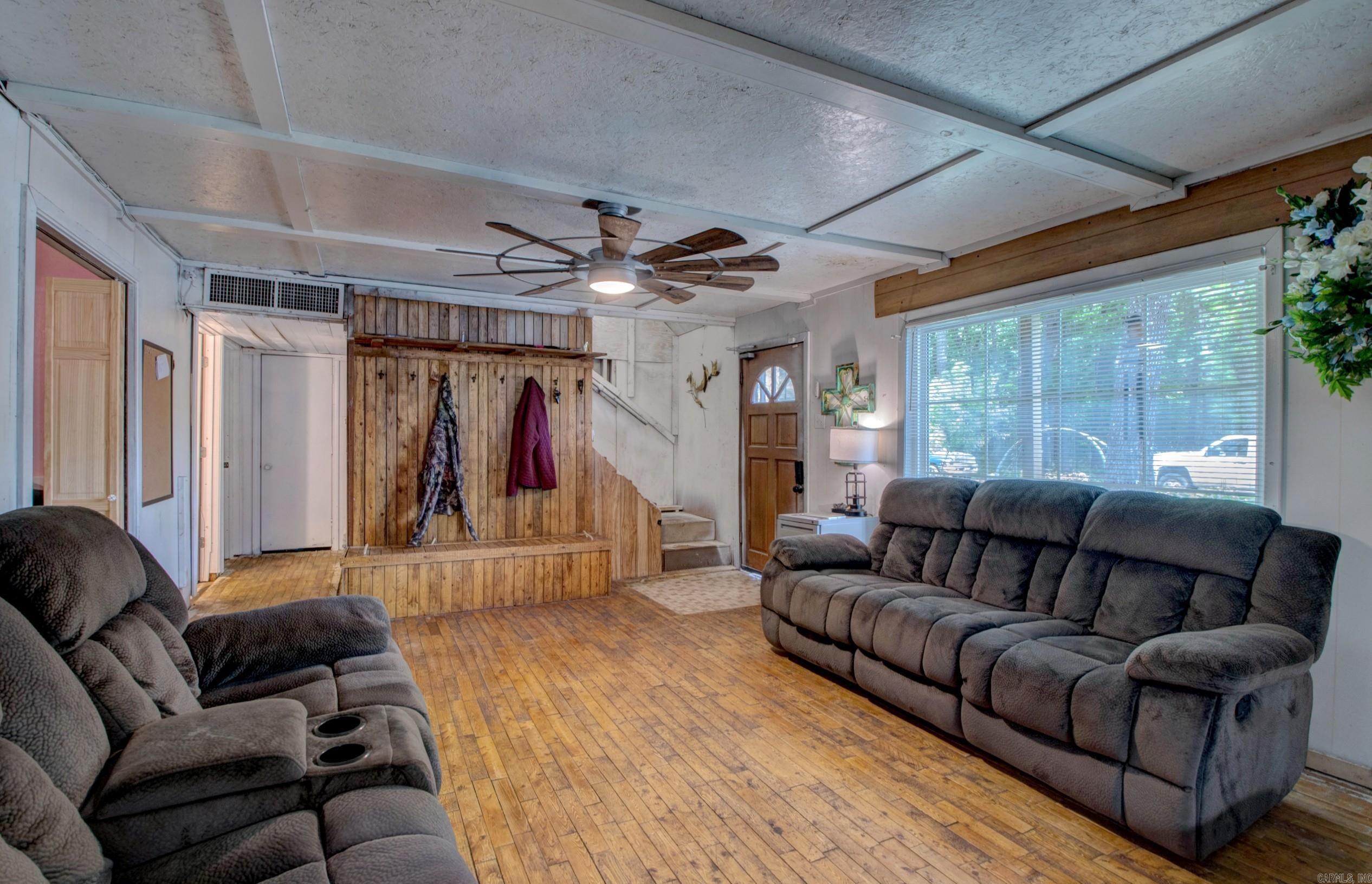 HENSLEE HTS ADD - Residential