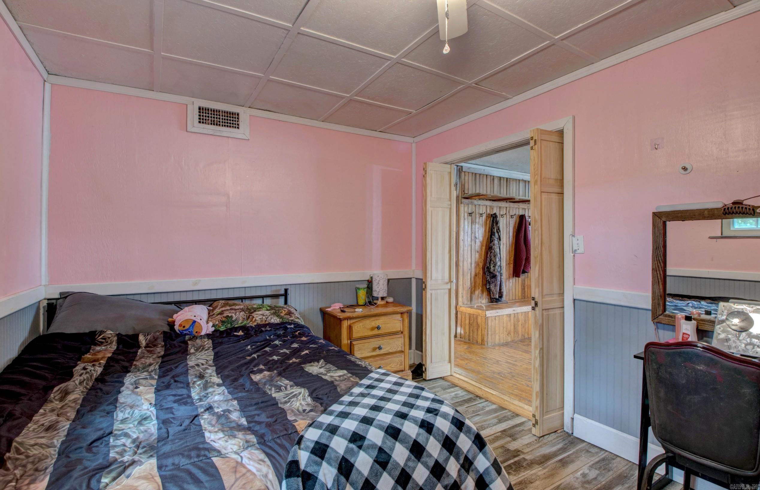 HENSLEE HTS ADD - Residential