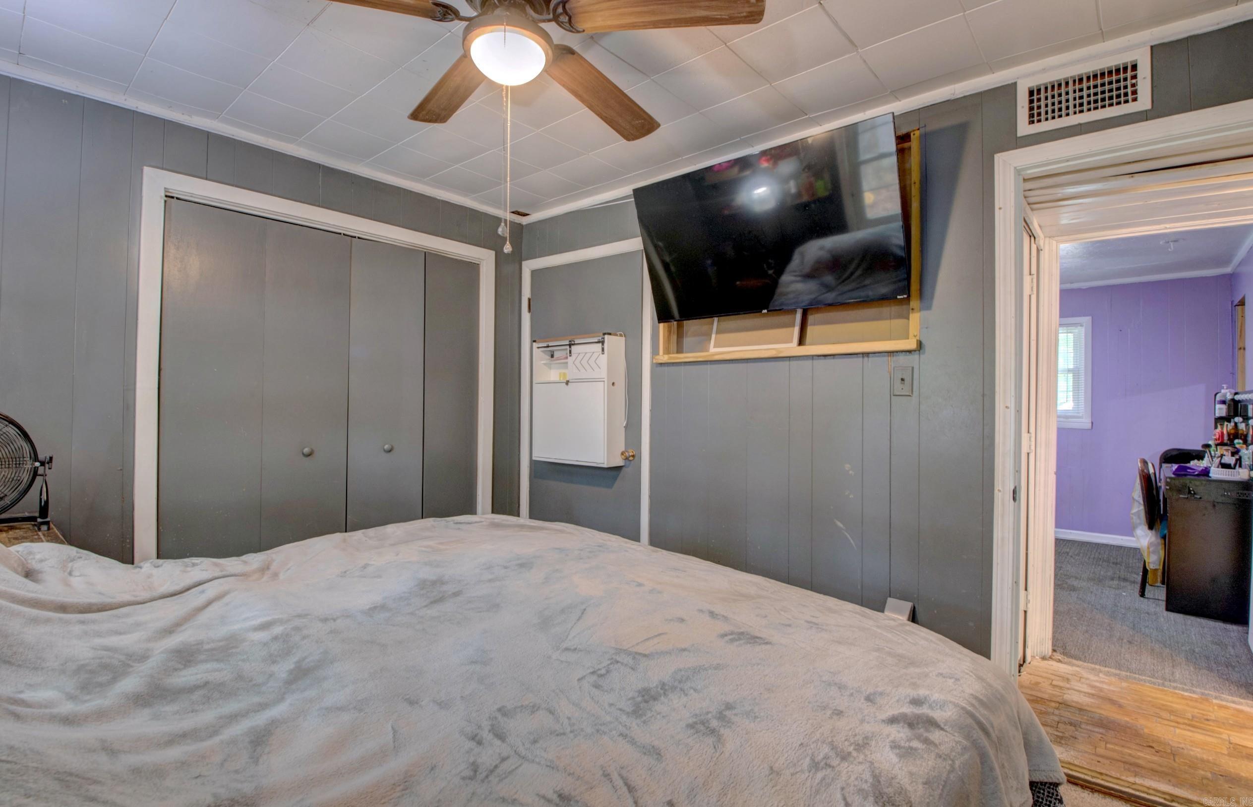 HENSLEE HTS ADD - Residential