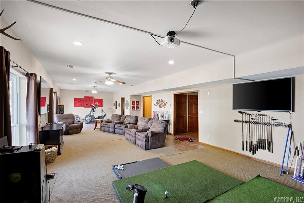 EAGLE RIDGE I - Residential