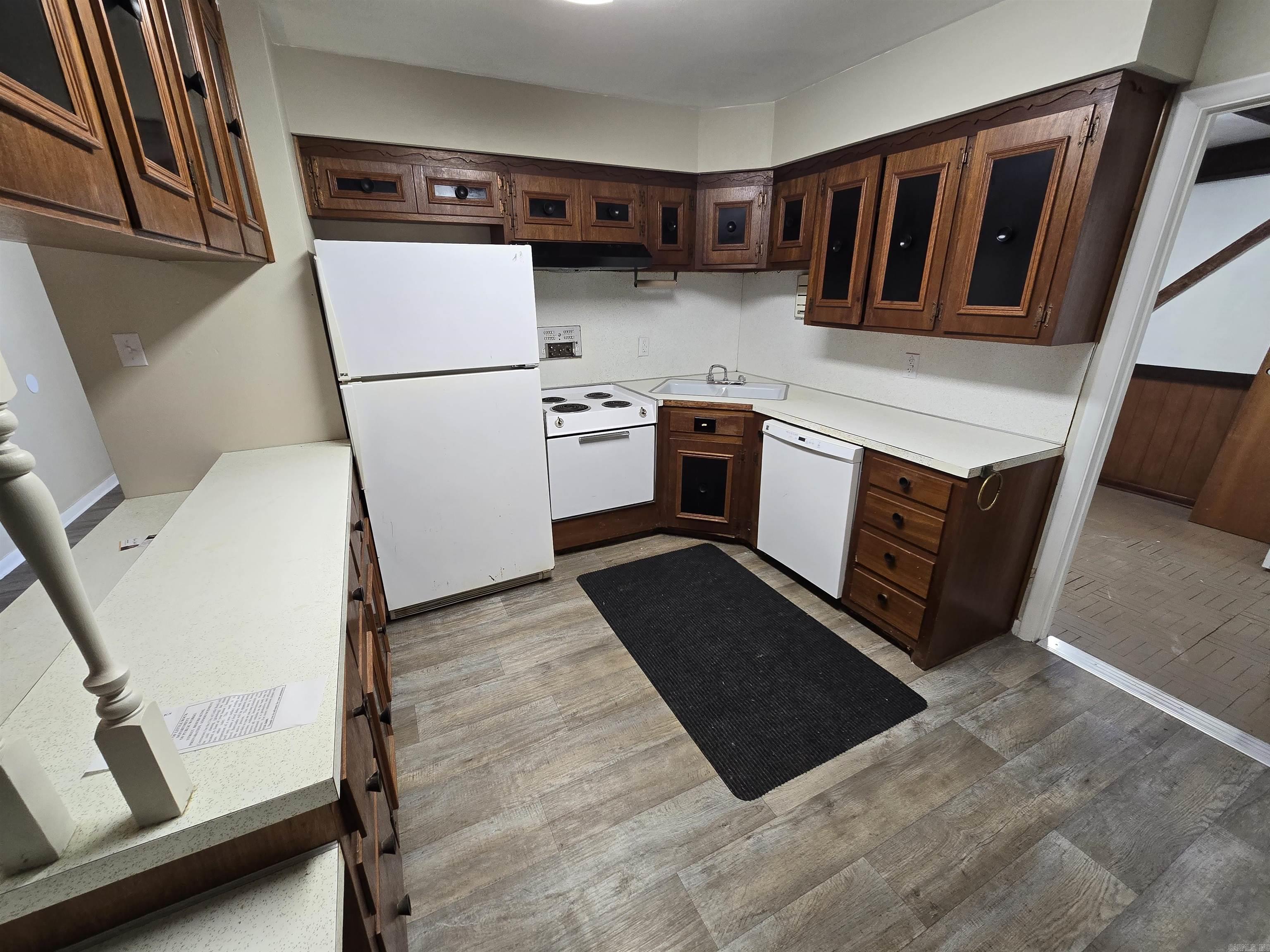 Brookwood - Residential Lease