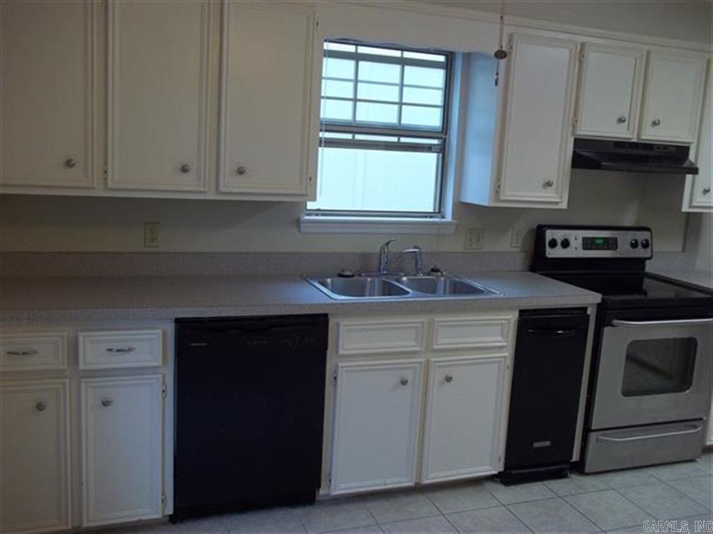 PARKWAY PLACE - Residential