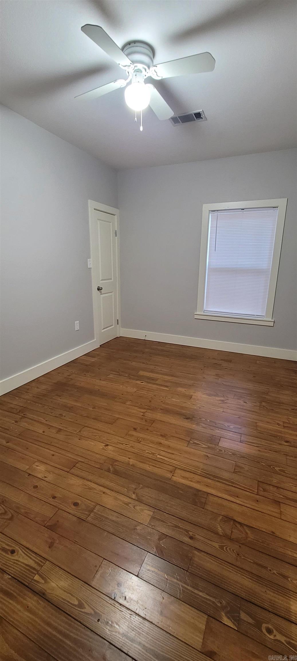 CLIFTONS ADDN - Residential