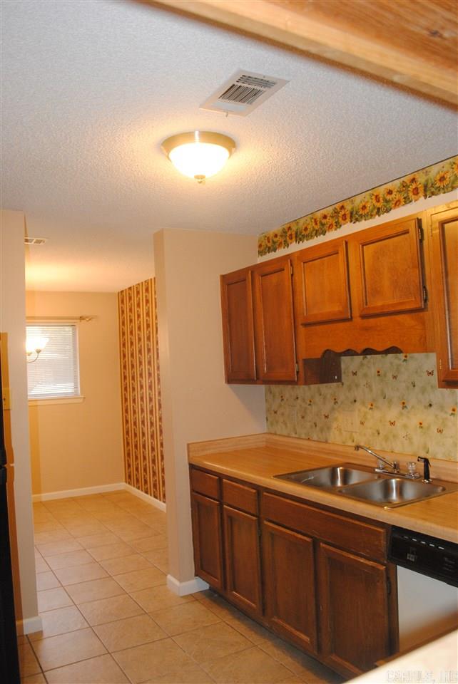 Shadow Oaks - Residential Lease