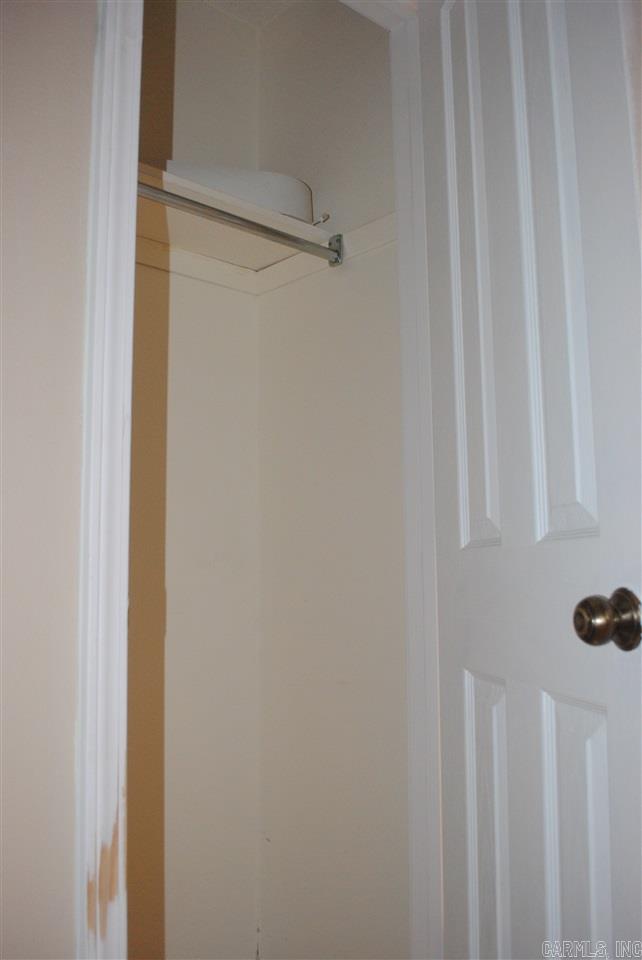 Shadow Oaks - Residential Lease