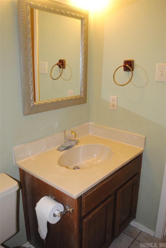 Shadow Oaks - Residential Lease