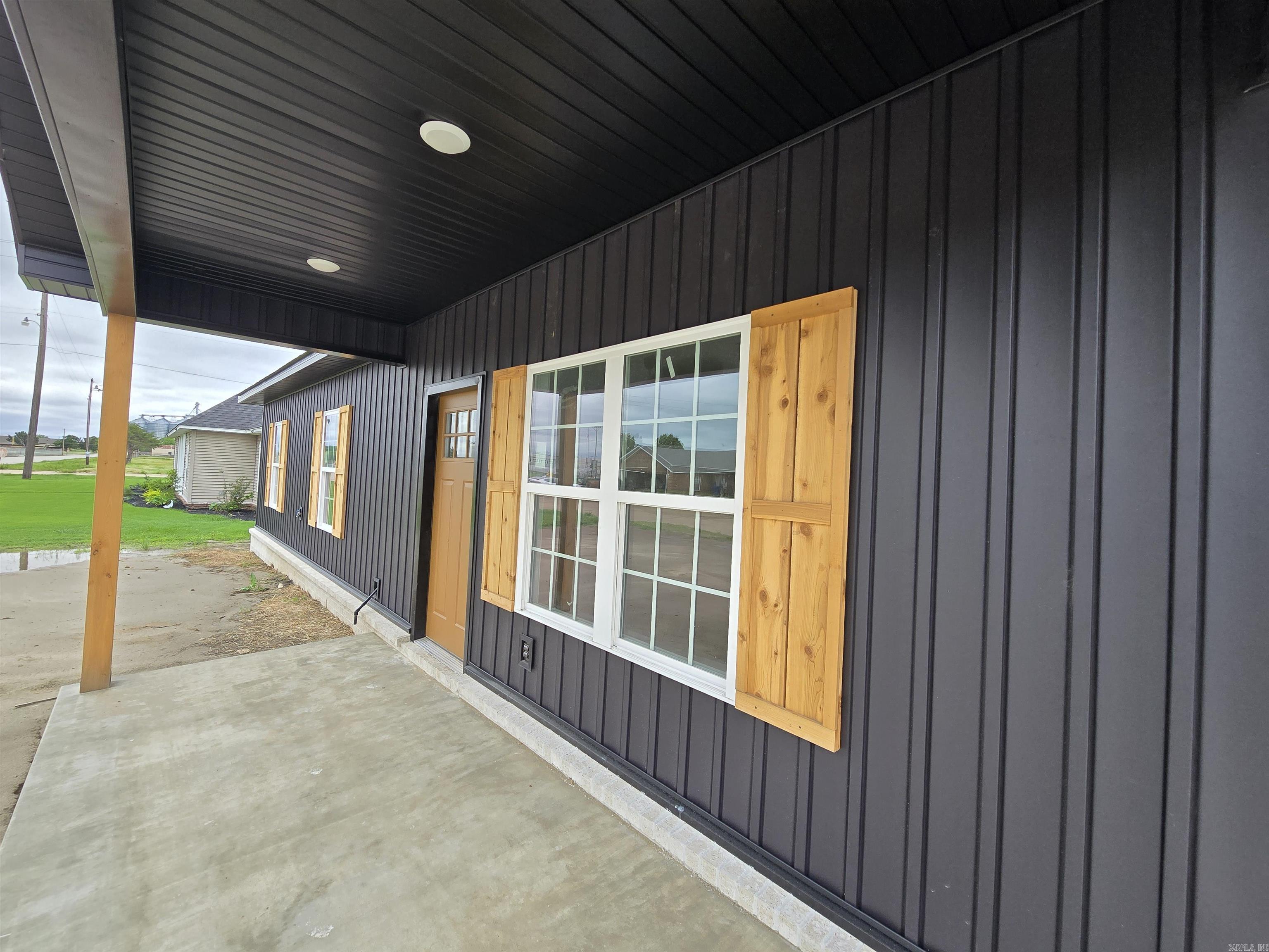 KOHN BRAY - Residential