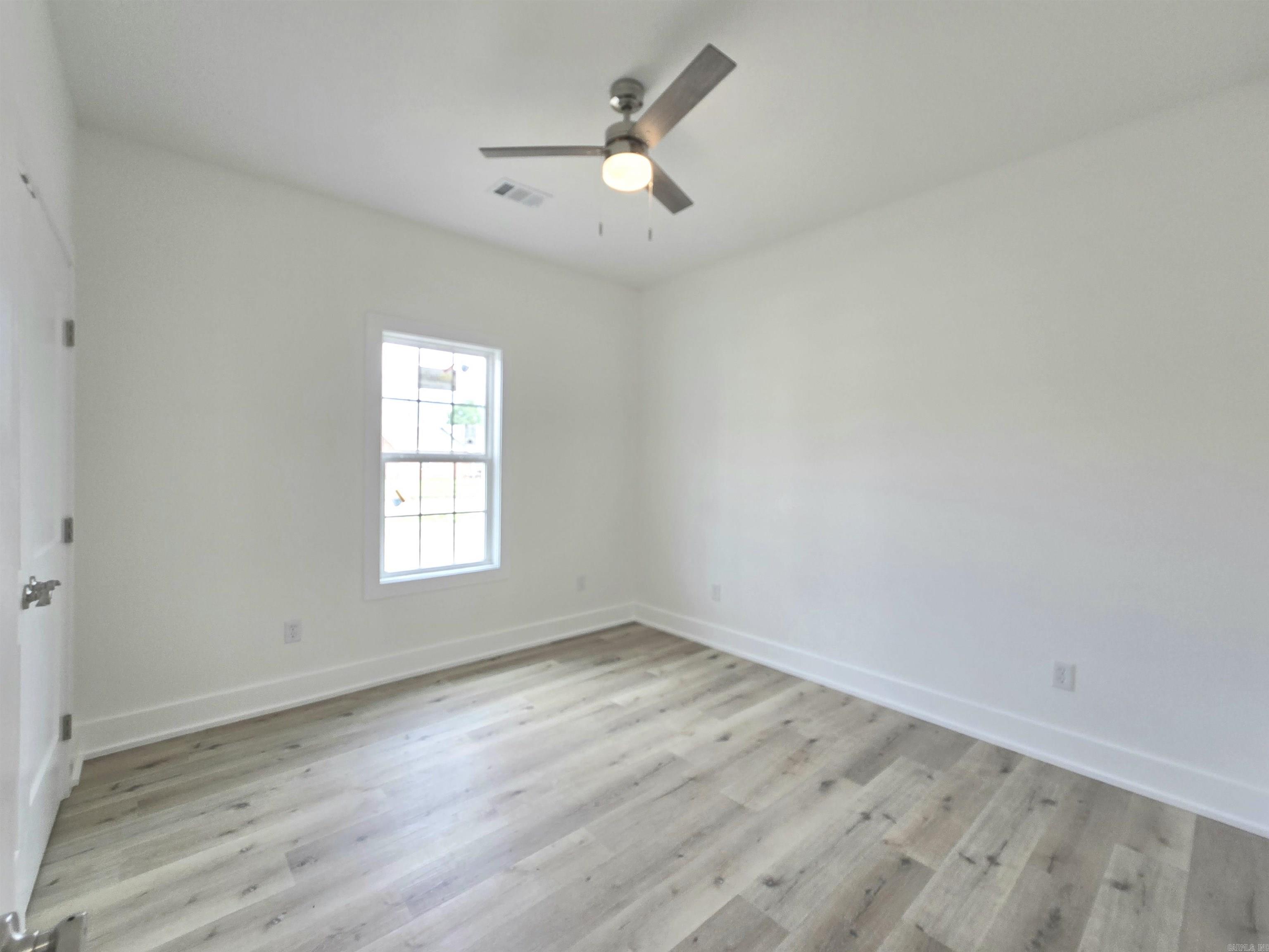 KOHN BRAY - Residential