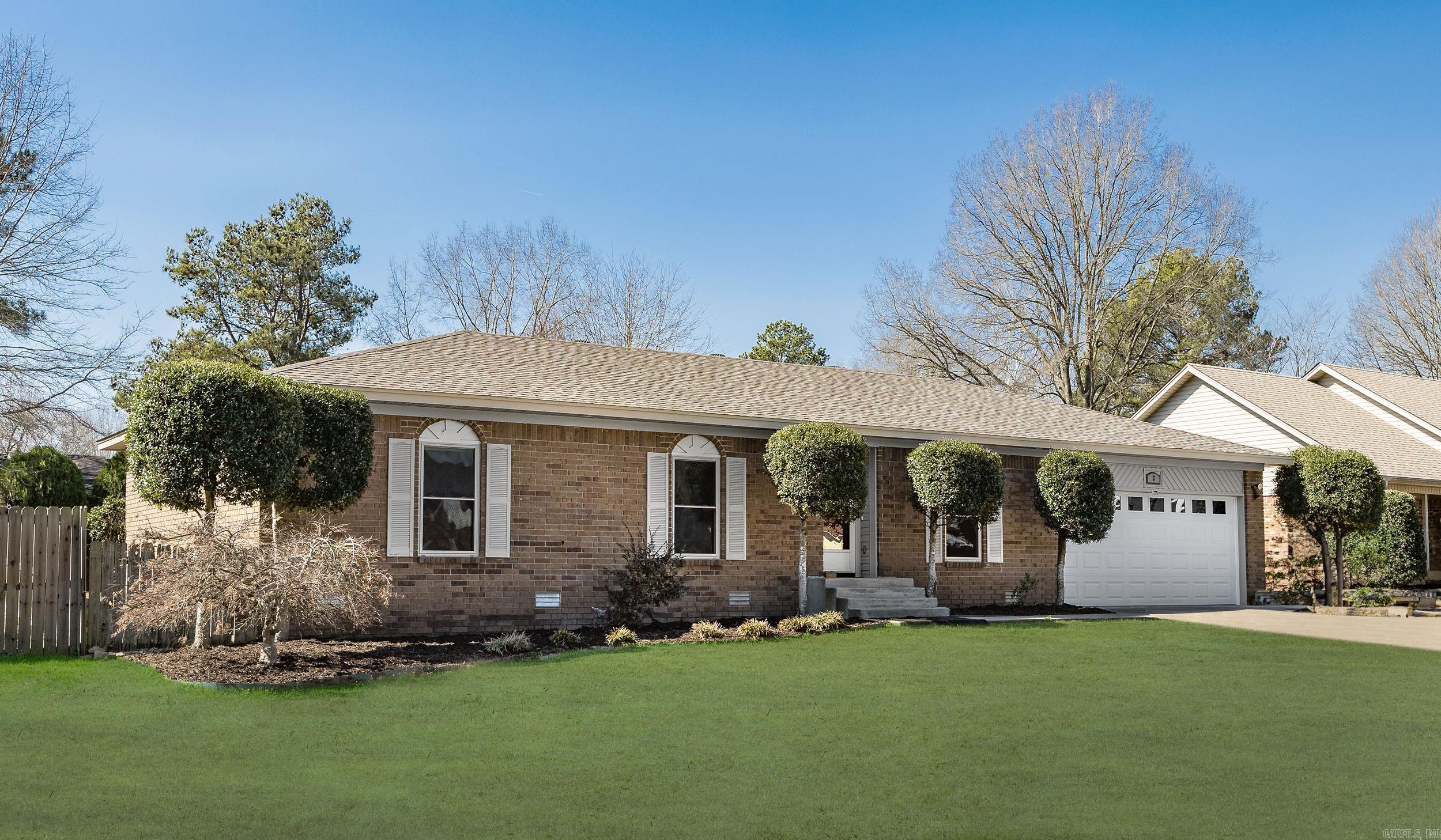 FOXWOOD J - Residential