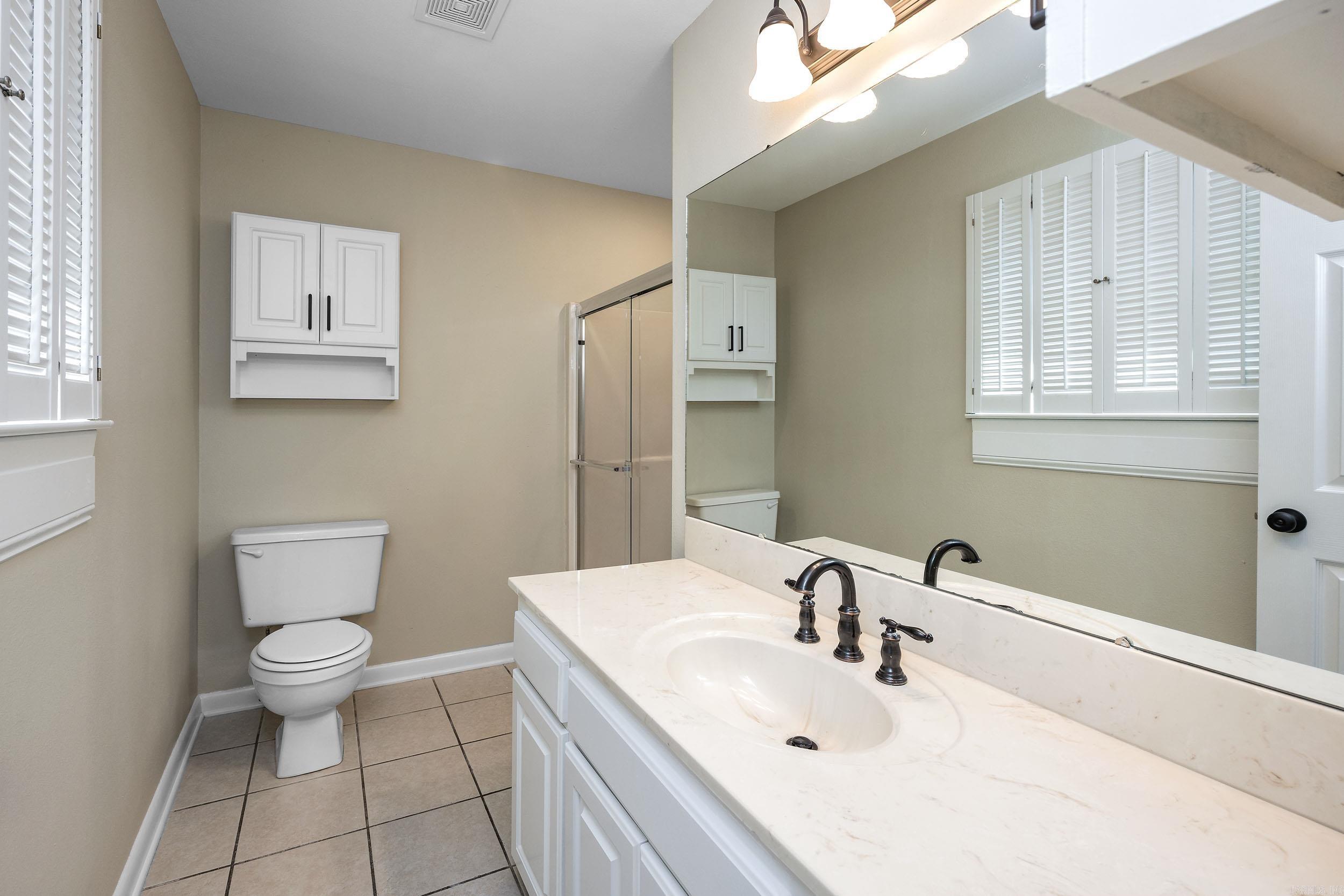 FOXWOOD J - Residential