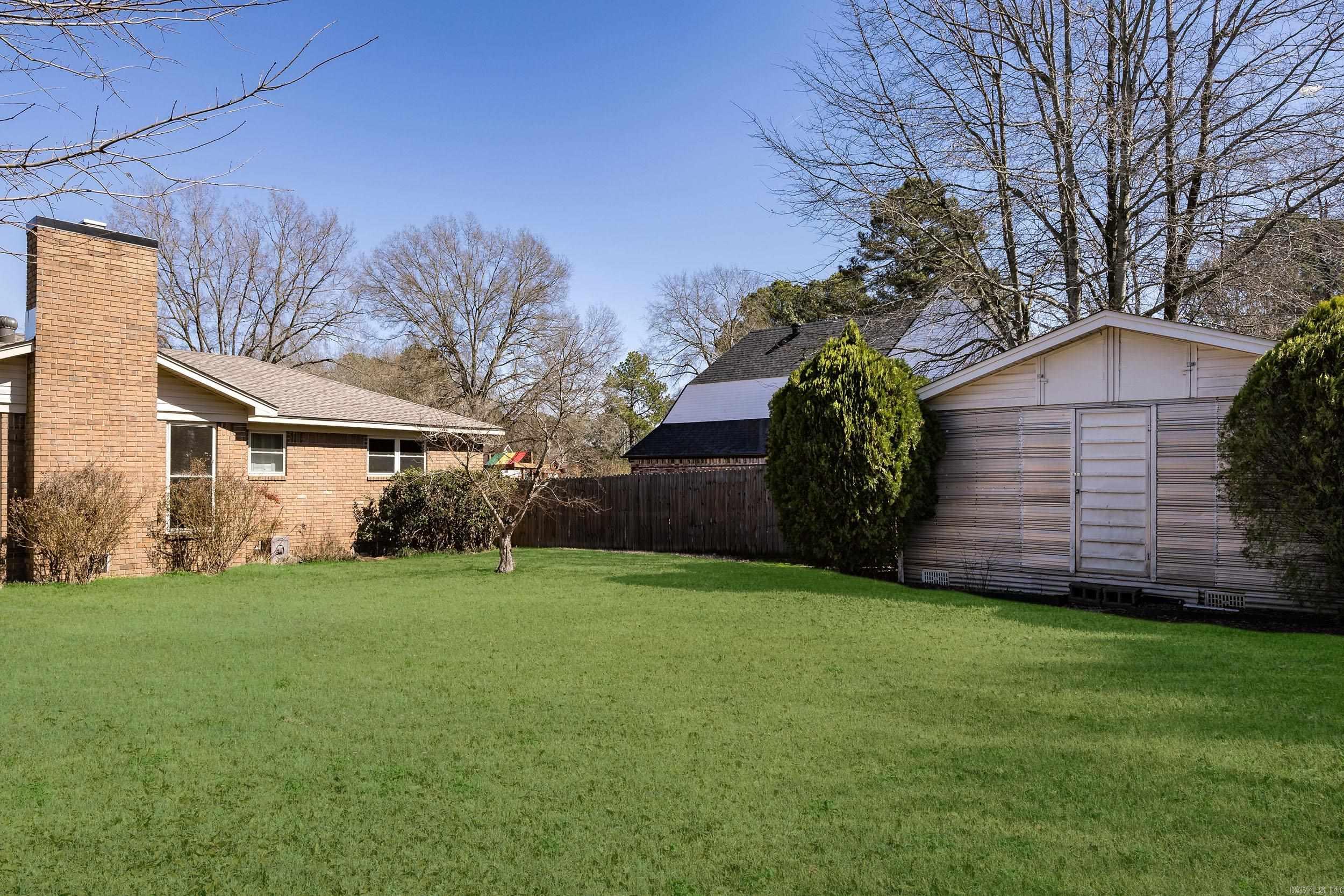 FOXWOOD J - Residential