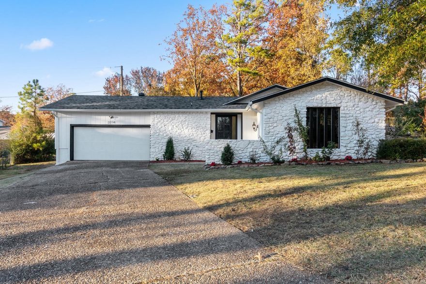 Discover modern luxury in this 3-bed, 2-bath home in Little Rock's coveted Reservoir neighborhood. Completely renovated, the kitchen boasts granite countertops, while the bathrooms showcase new tile. A spacious office adds versatility. With meticulous attention to detail inside and out, this home combines style and comfort seamlessly. Located in a high-demand area, enjoy the charm of Reservoir living with easy access to amenities. Don't miss the chance to make this Little Rock gem yours!