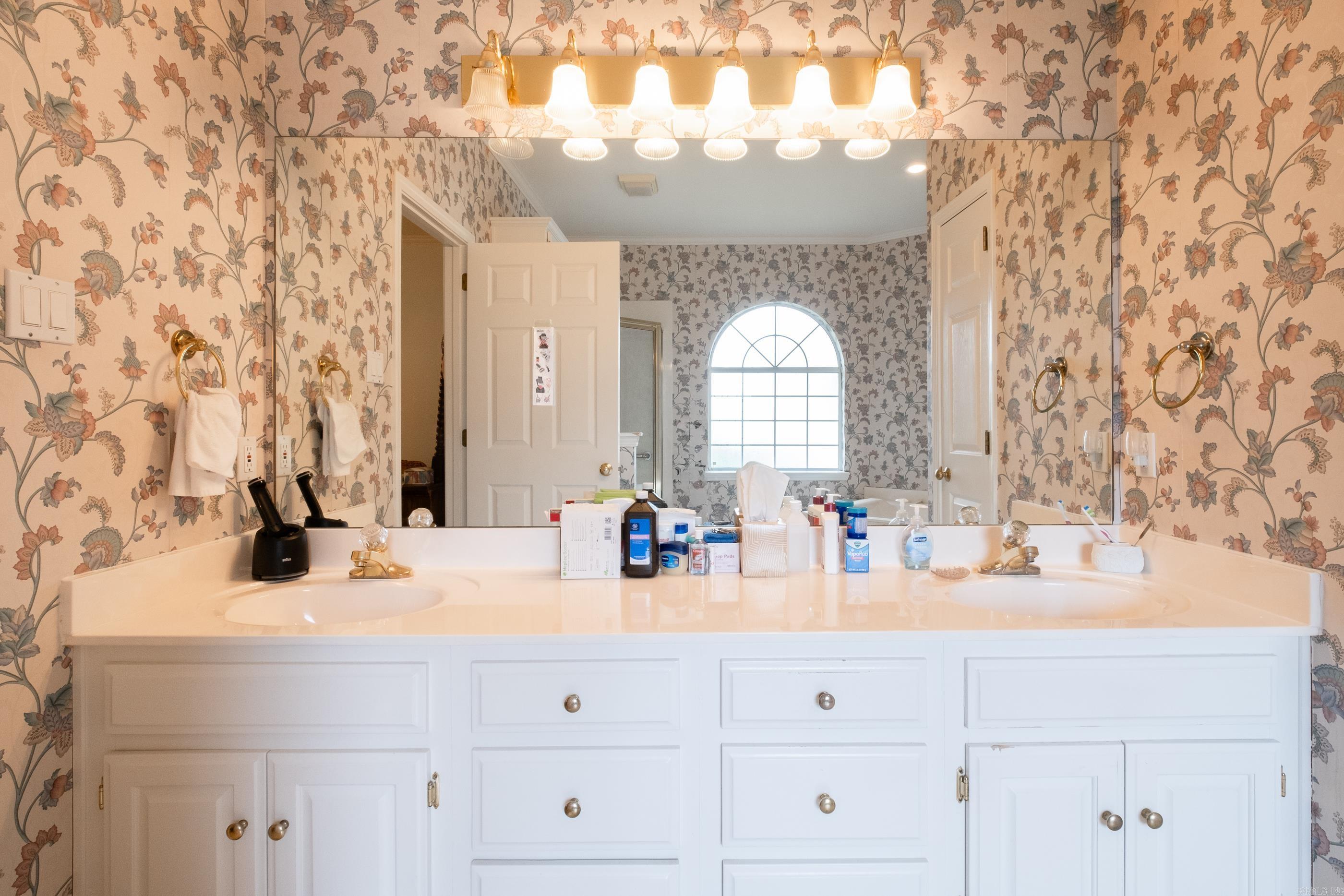 ST CHARLES ADDN - Residential