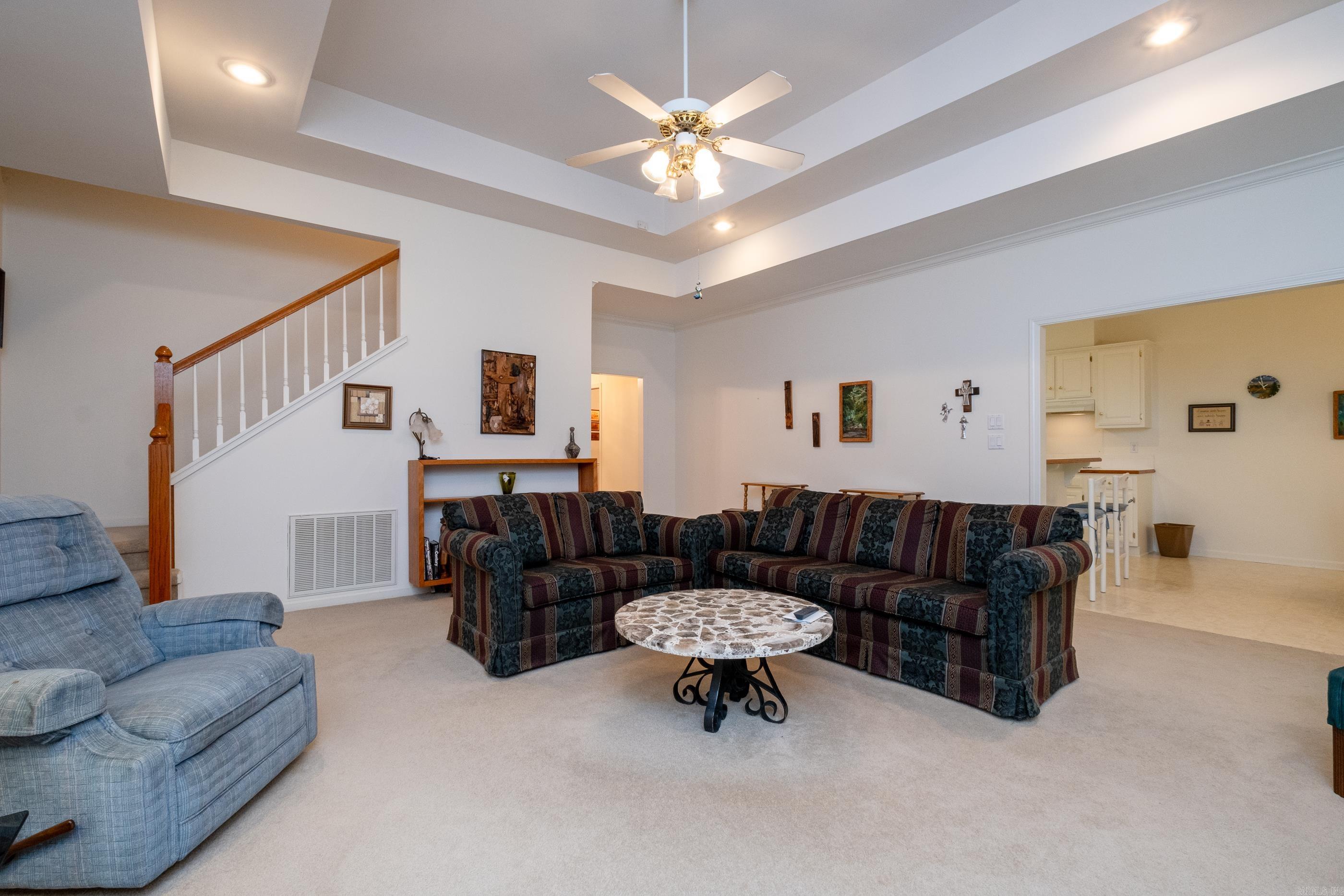 ST CHARLES ADDN - Residential