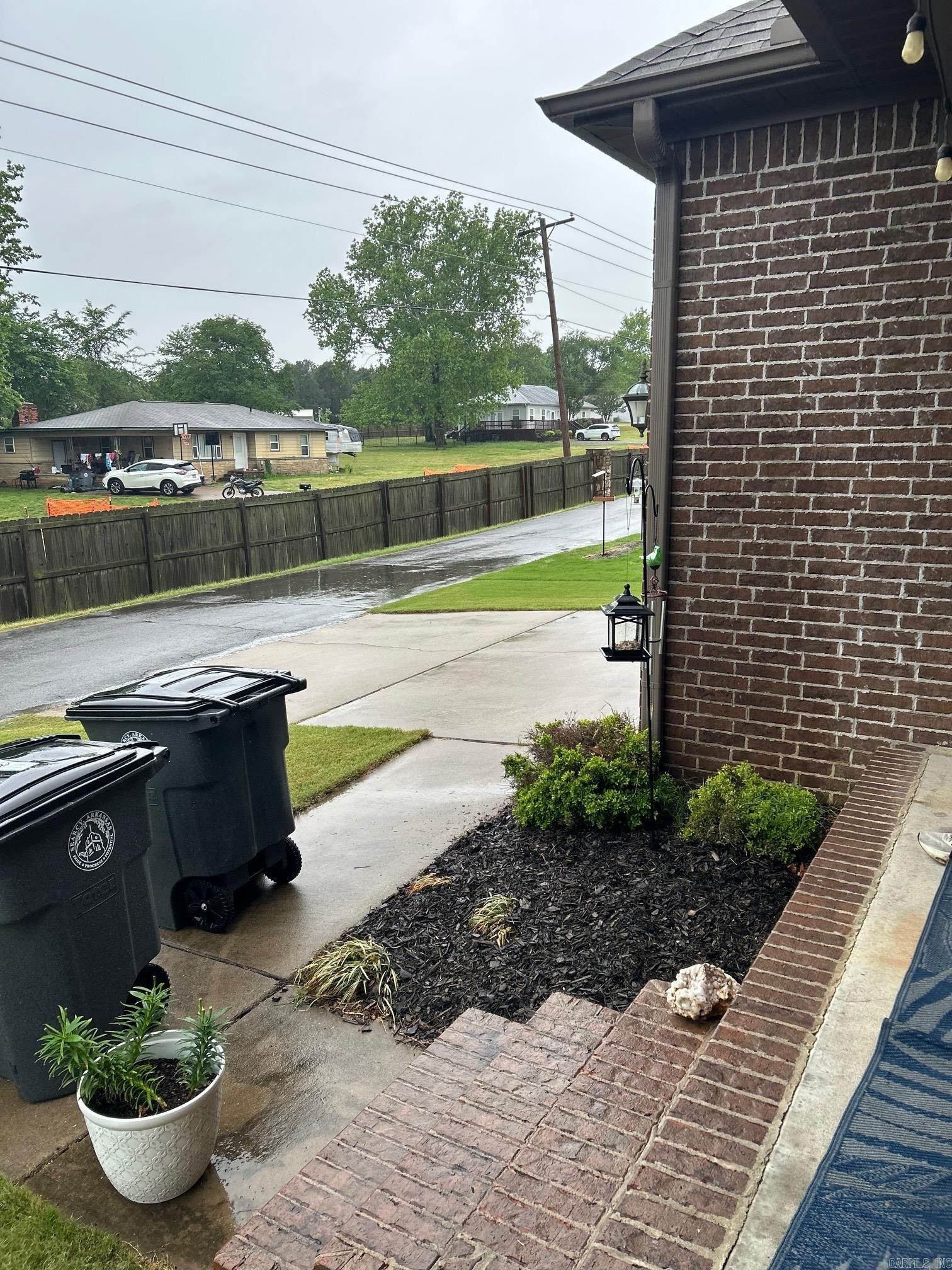 THE POINTE AT SOUTHWIND - Residential