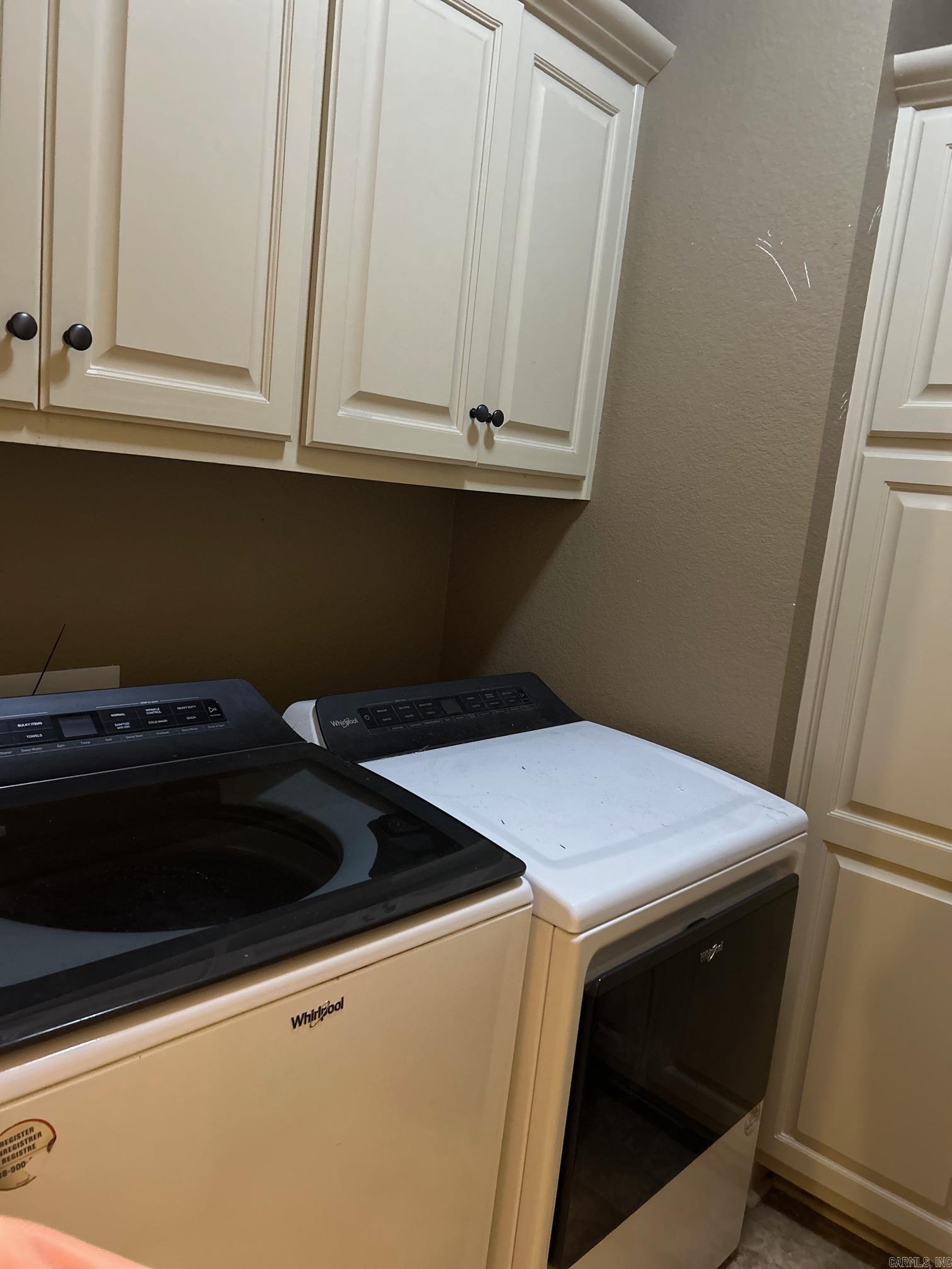 THE POINTE AT SOUTHWIND - Residential