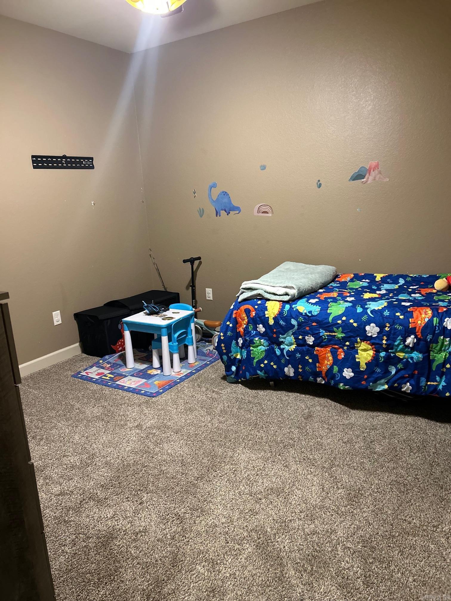 THE POINTE AT SOUTHWIND - Residential