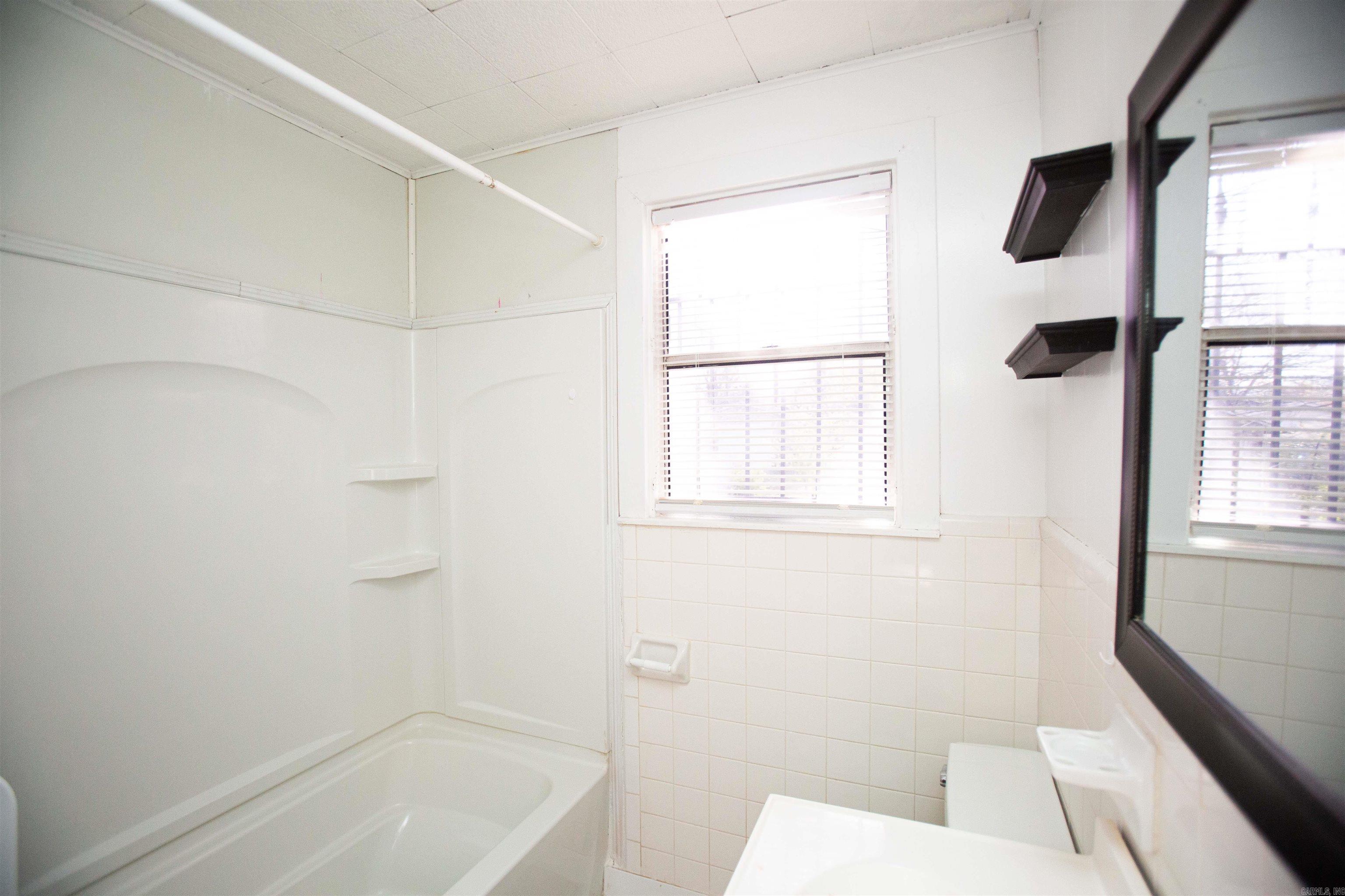 Banksberg - Residential Lease