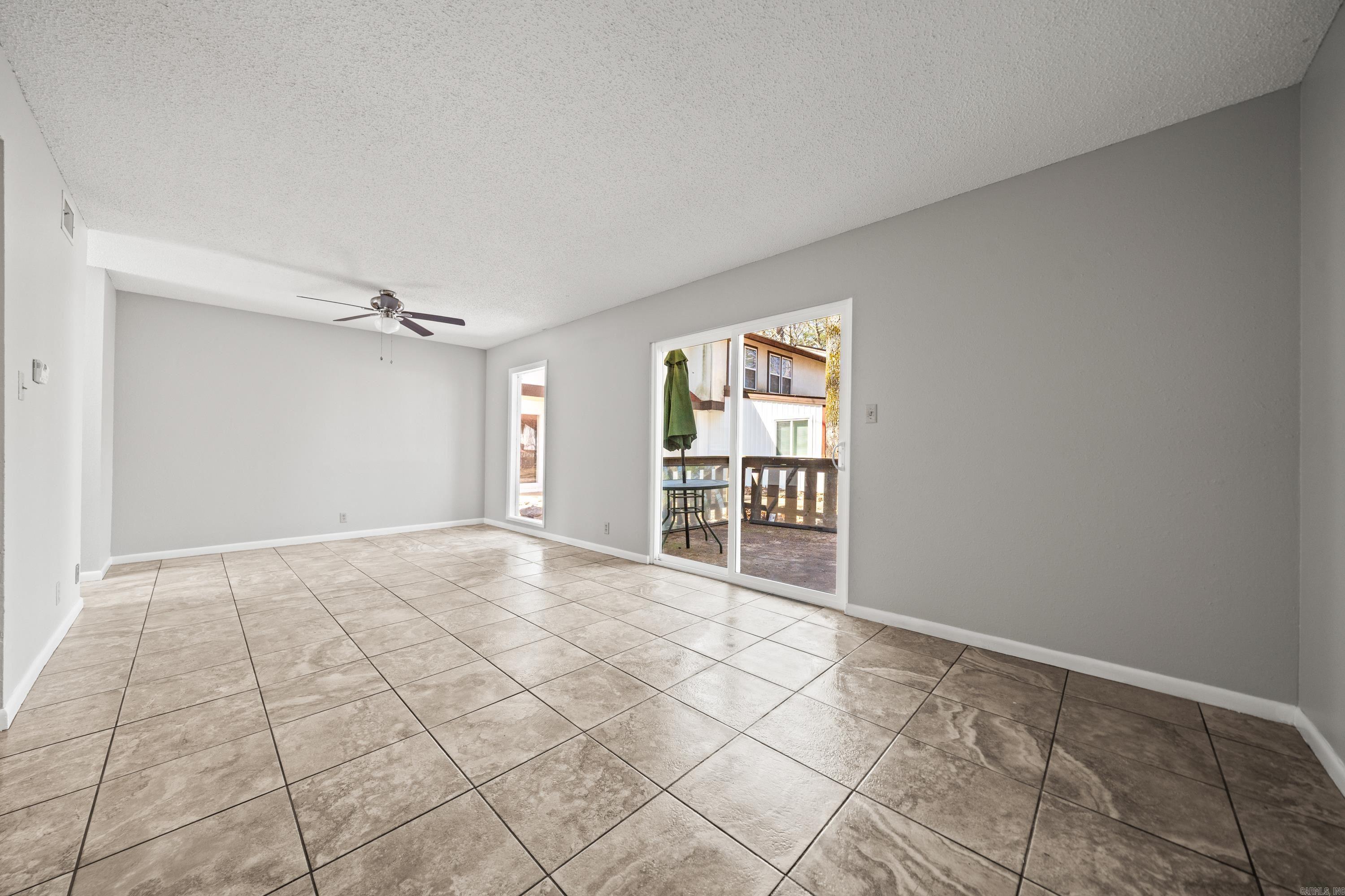 Desoto Courts Townhouse 1 - Residential