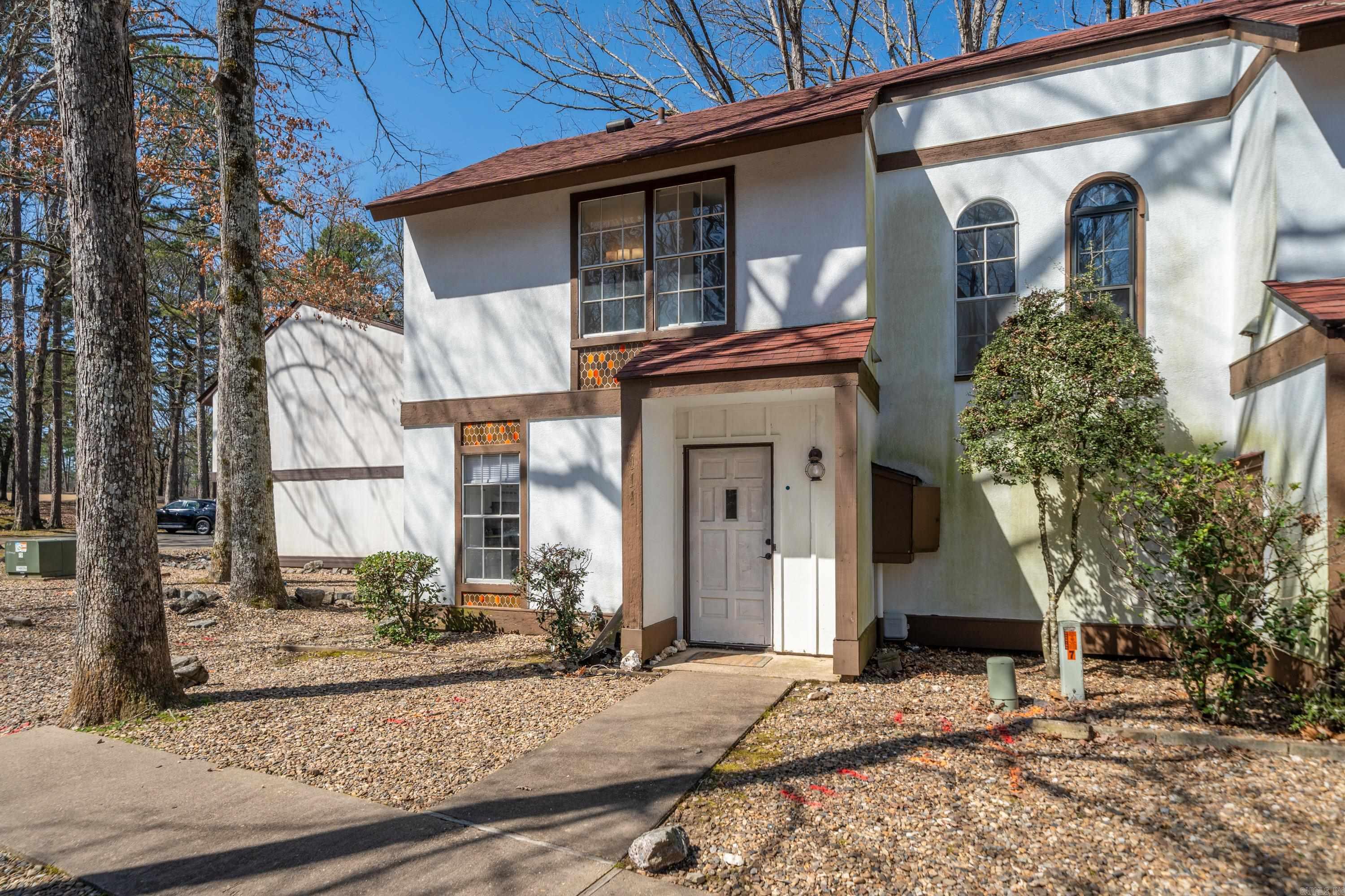 Desoto Courts Townhouse 1 - Residential