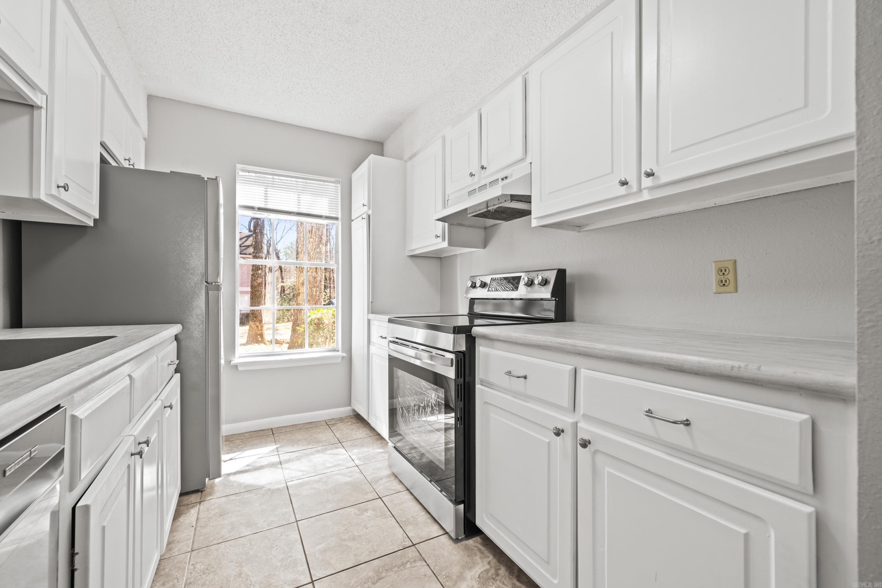 Desoto Courts Townhouse 1 - Residential