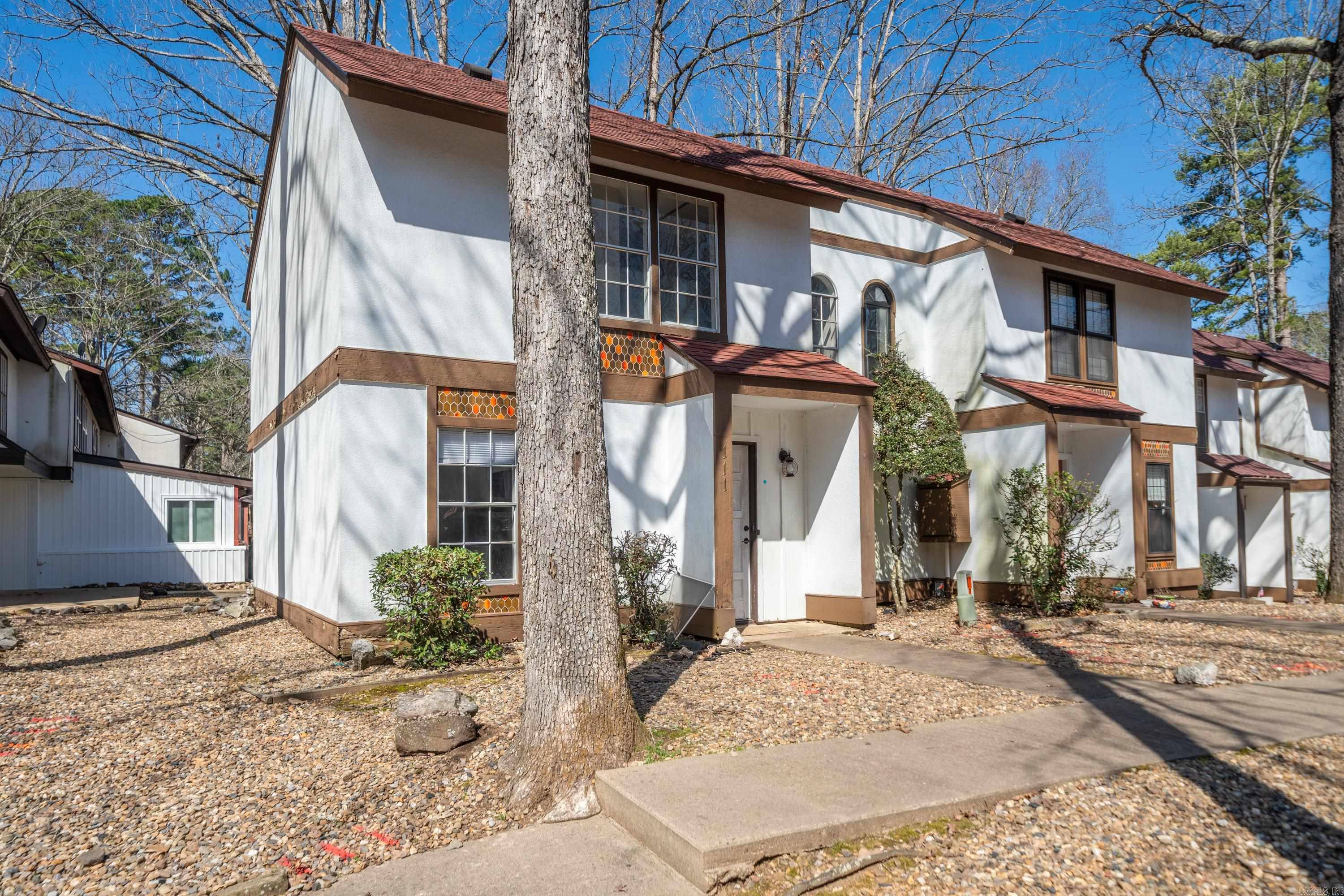 Desoto Courts Townhouse 1 - Residential
