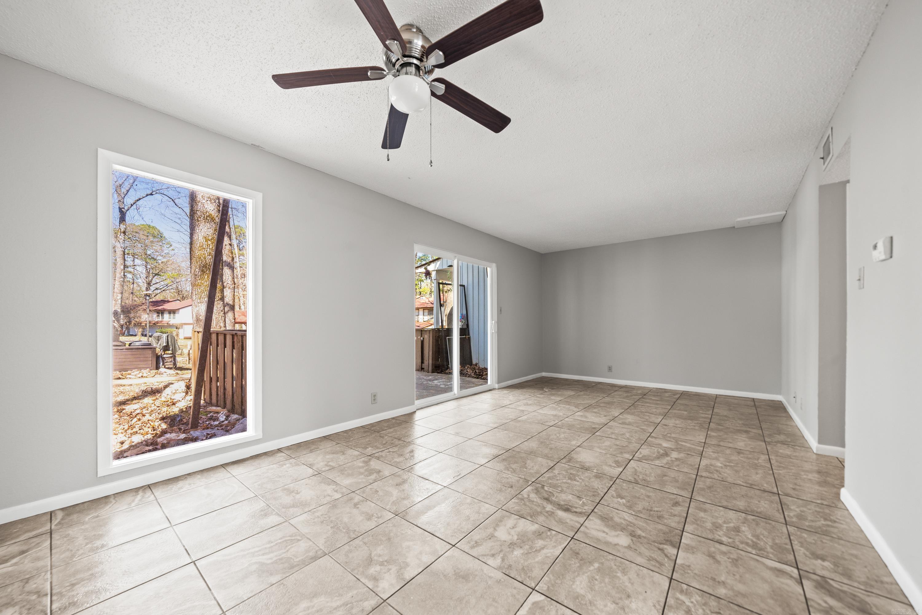Desoto Courts Townhouse 1 - Residential
