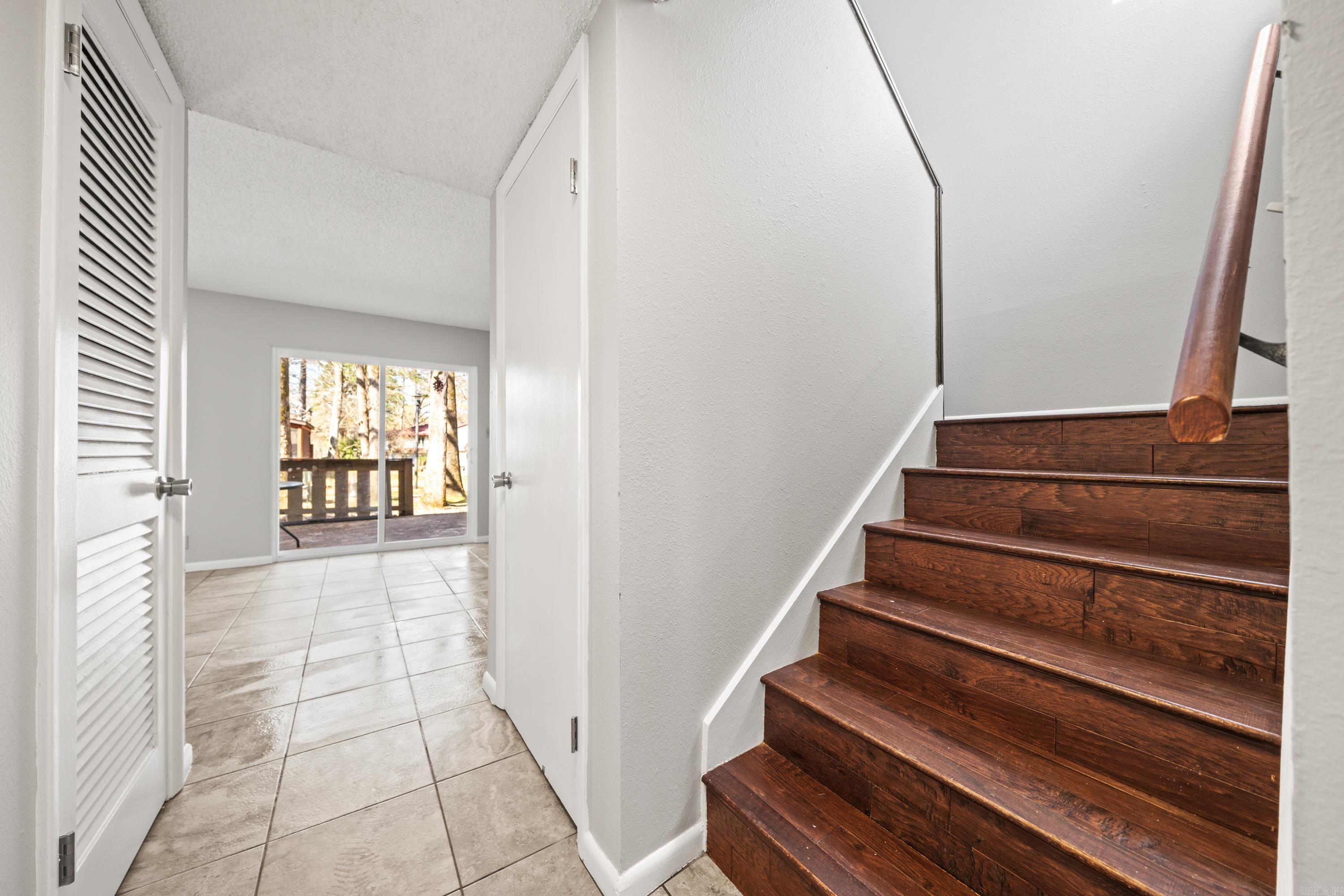 Desoto Courts Townhouse 1 - Residential