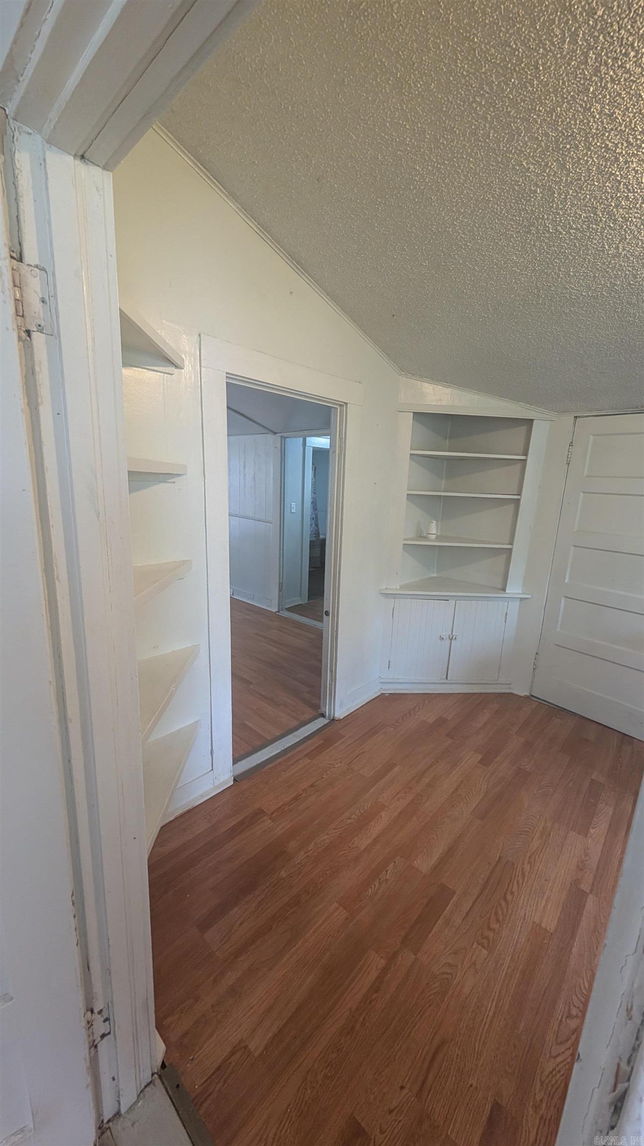 McNeil - Residential