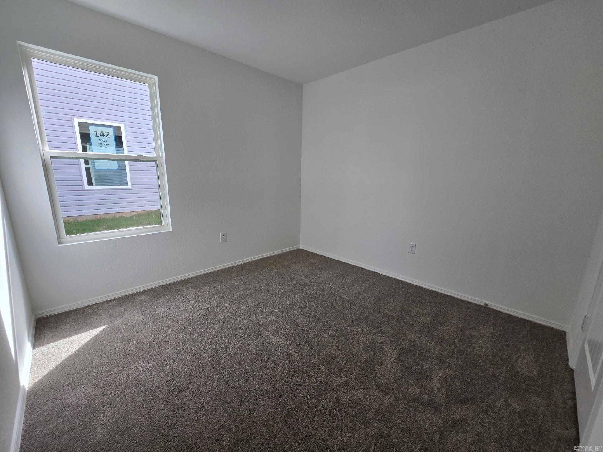 COUNTRY CLUB OF ARK THE - Residential Lease