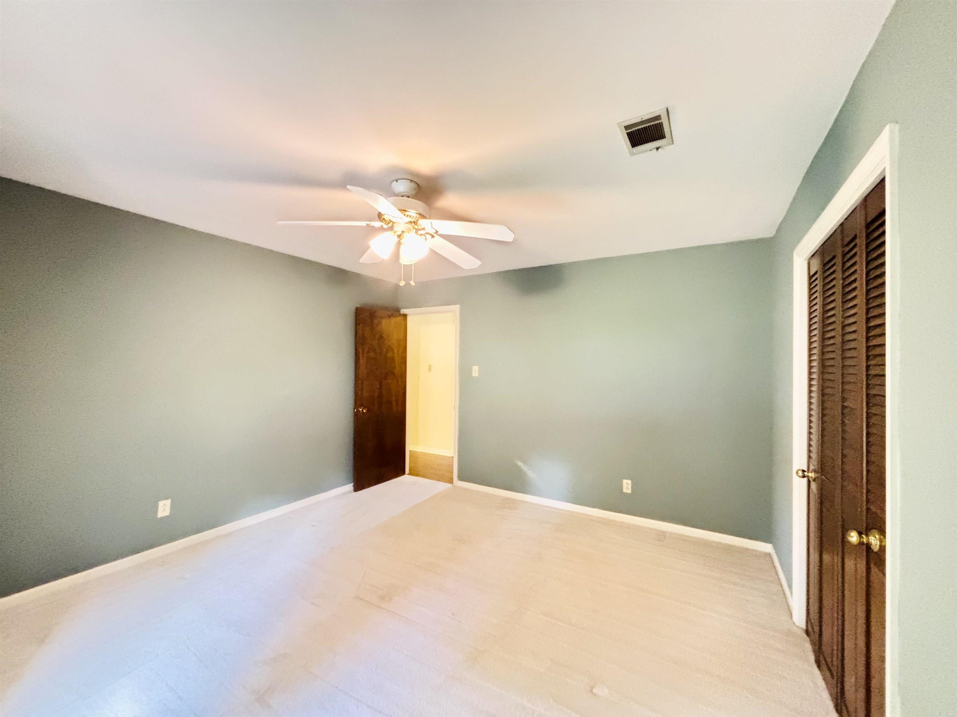 STURBRIDGE - Residential