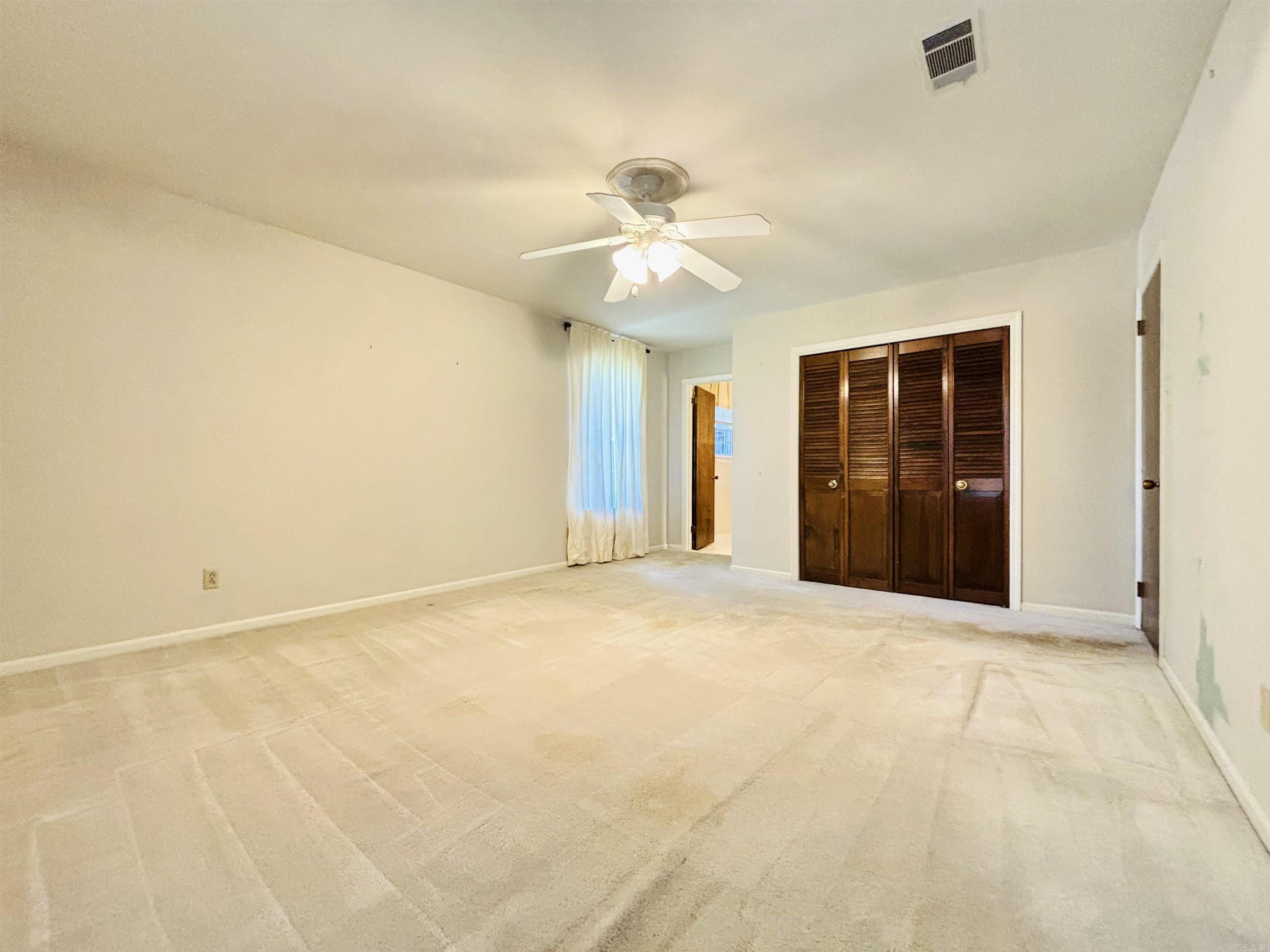 STURBRIDGE - Residential