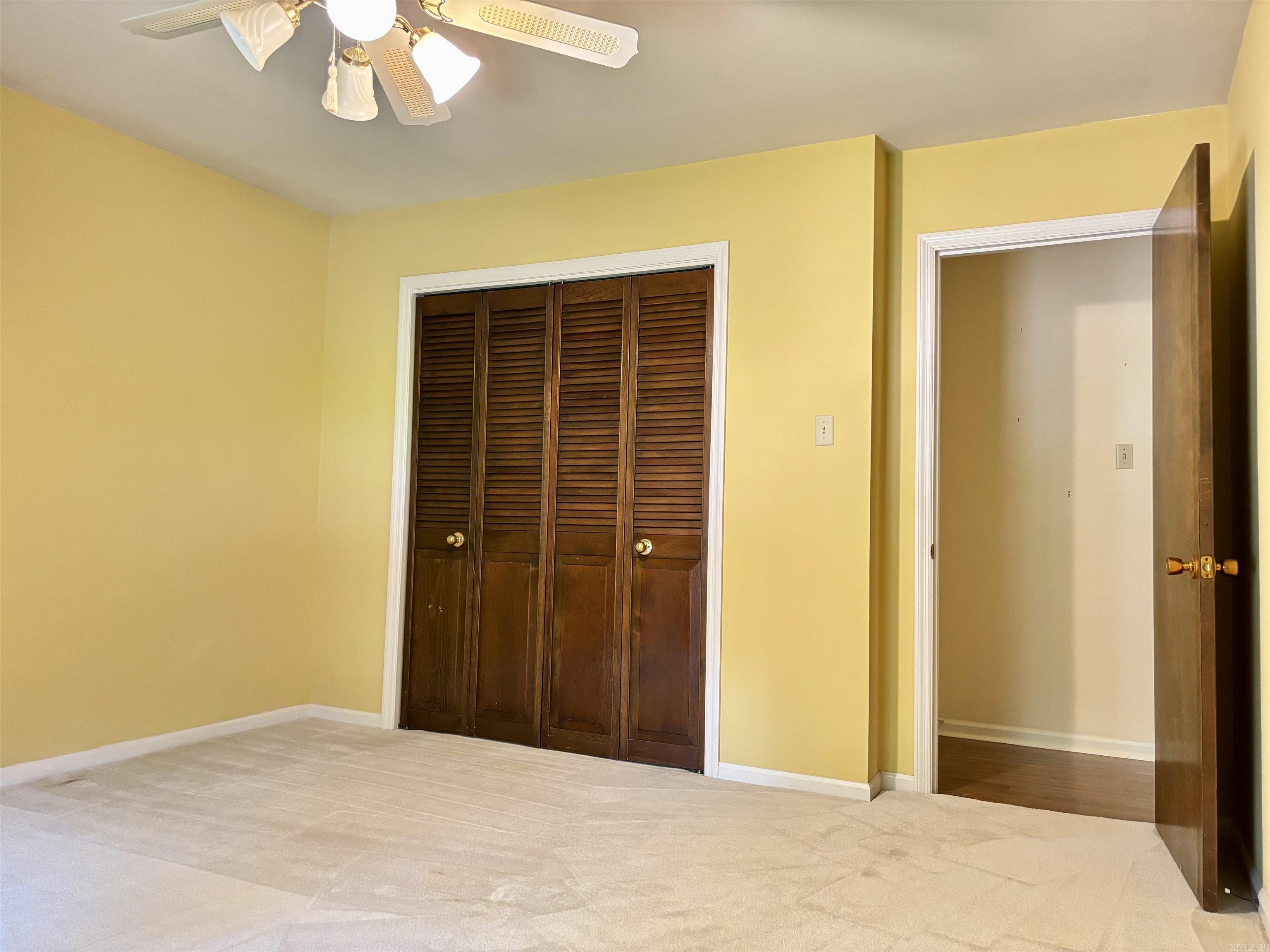 STURBRIDGE - Residential