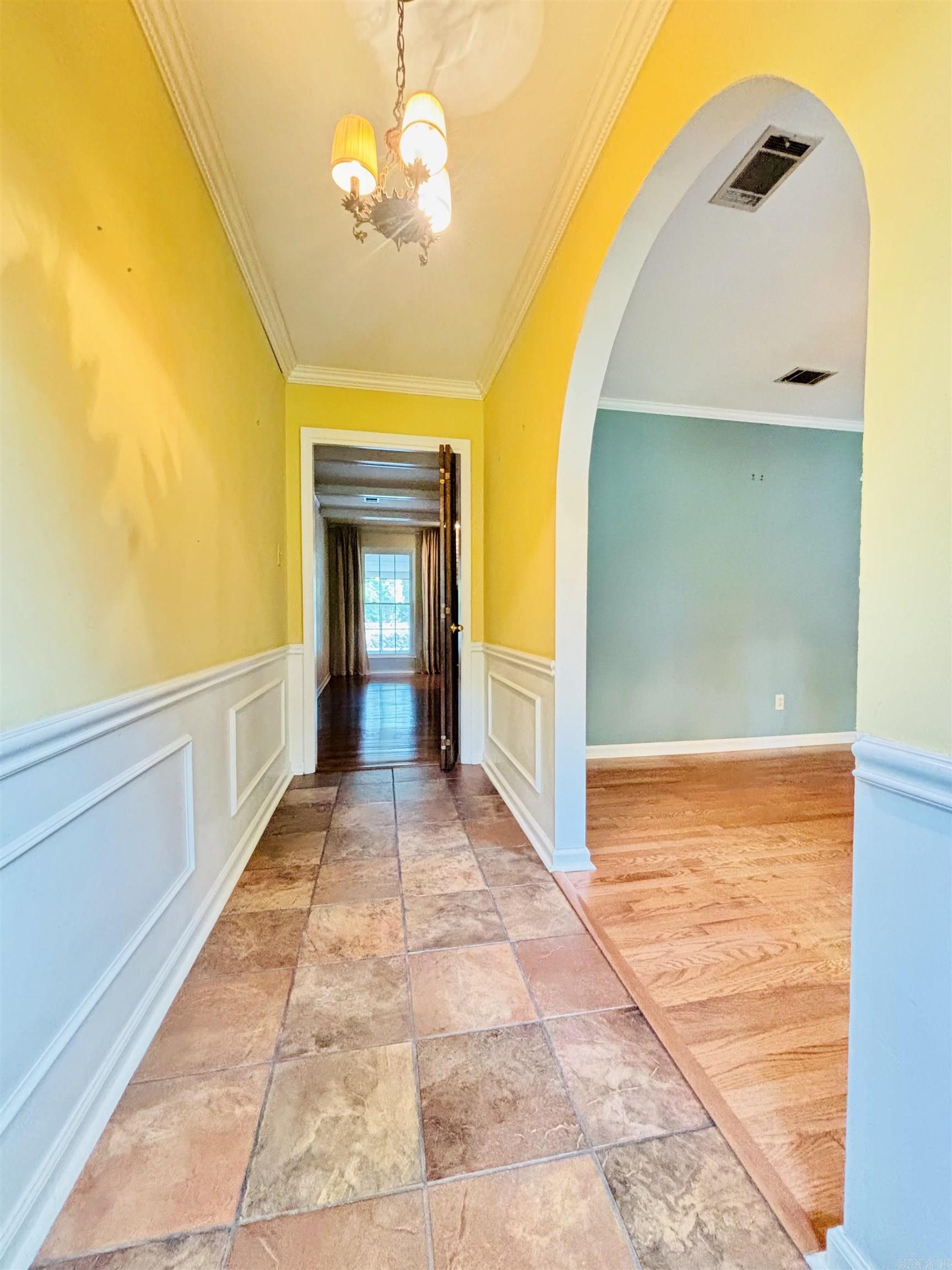 STURBRIDGE - Residential