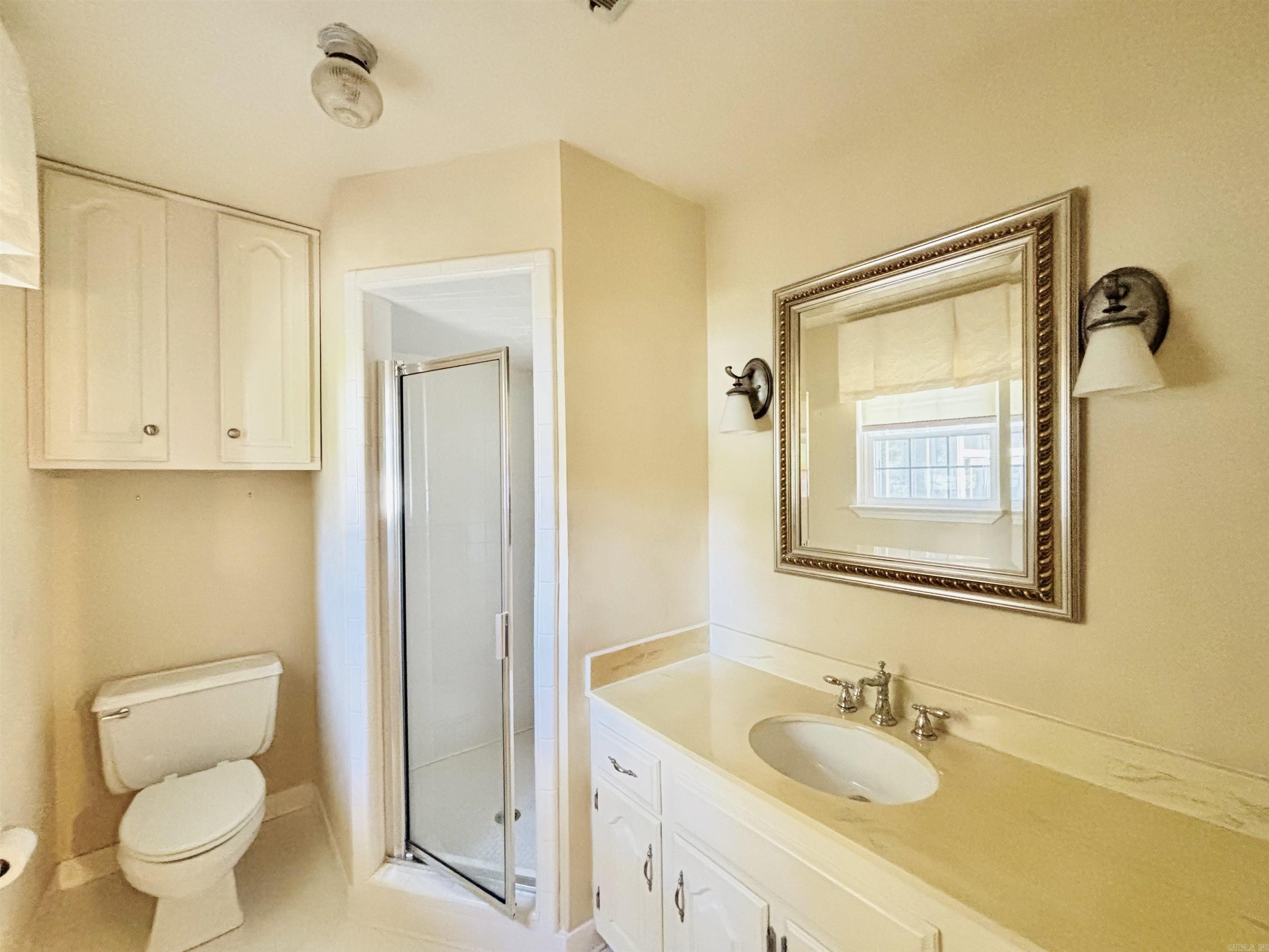 STURBRIDGE - Residential