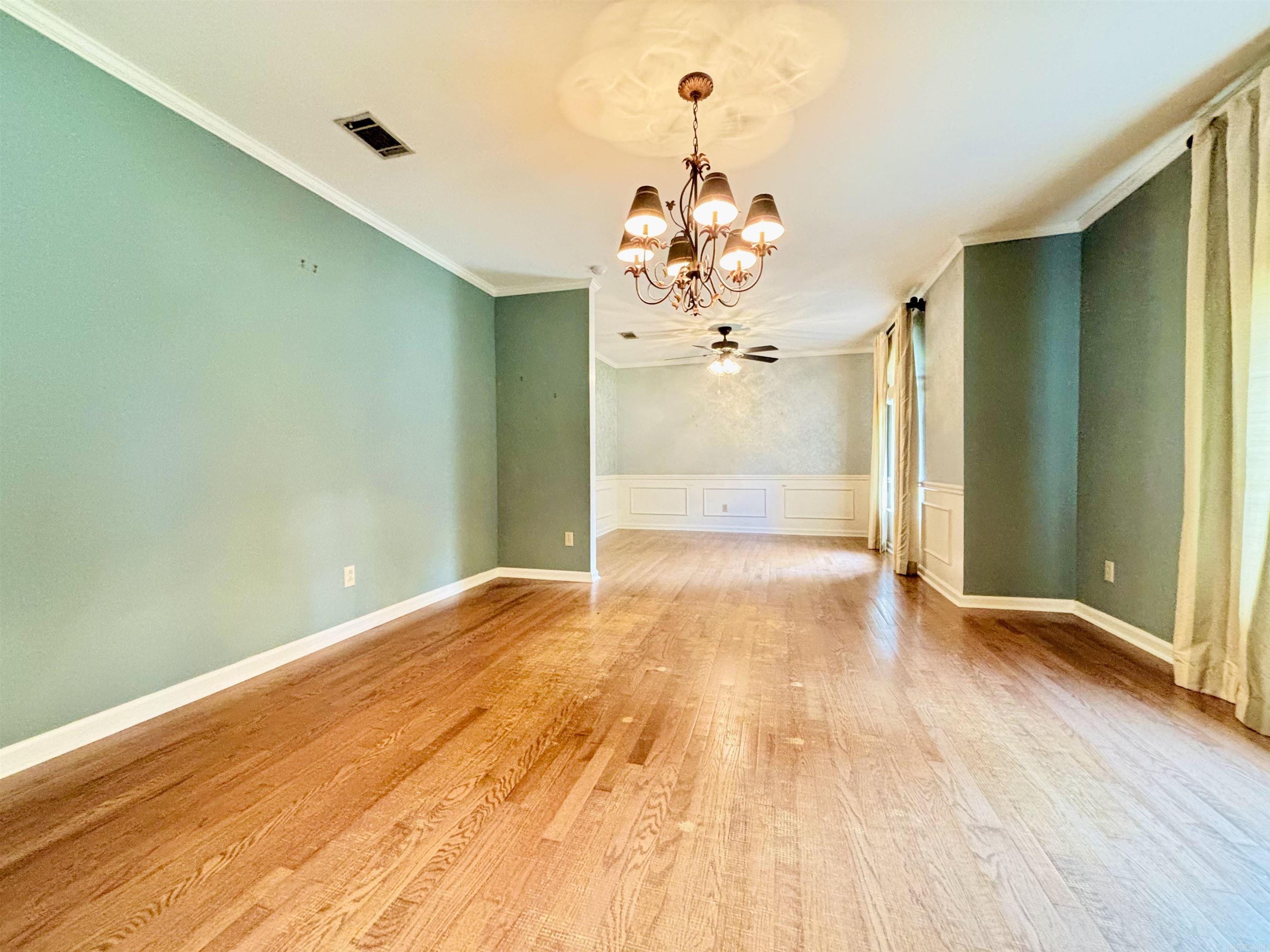 STURBRIDGE - Residential