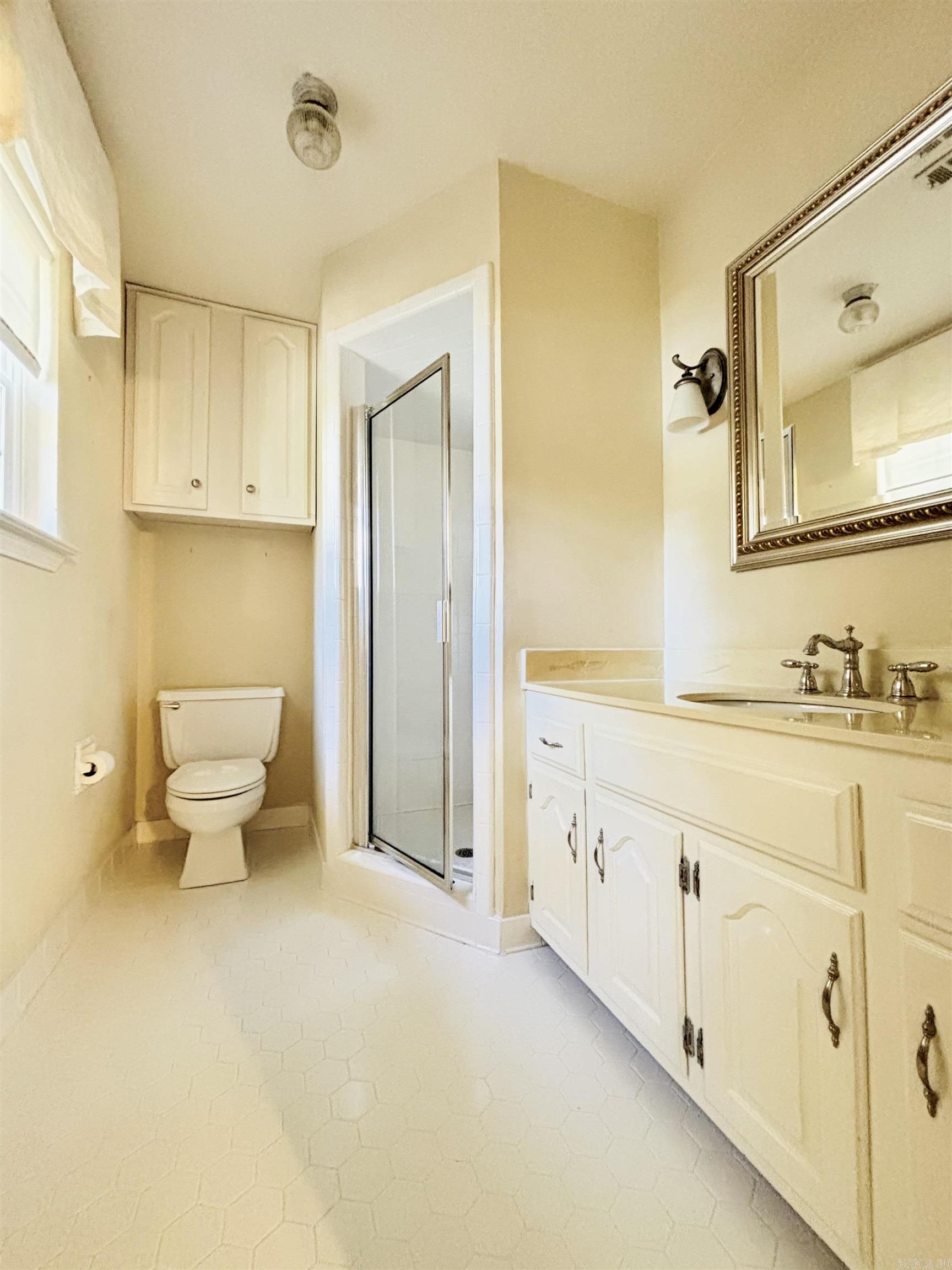 STURBRIDGE - Residential