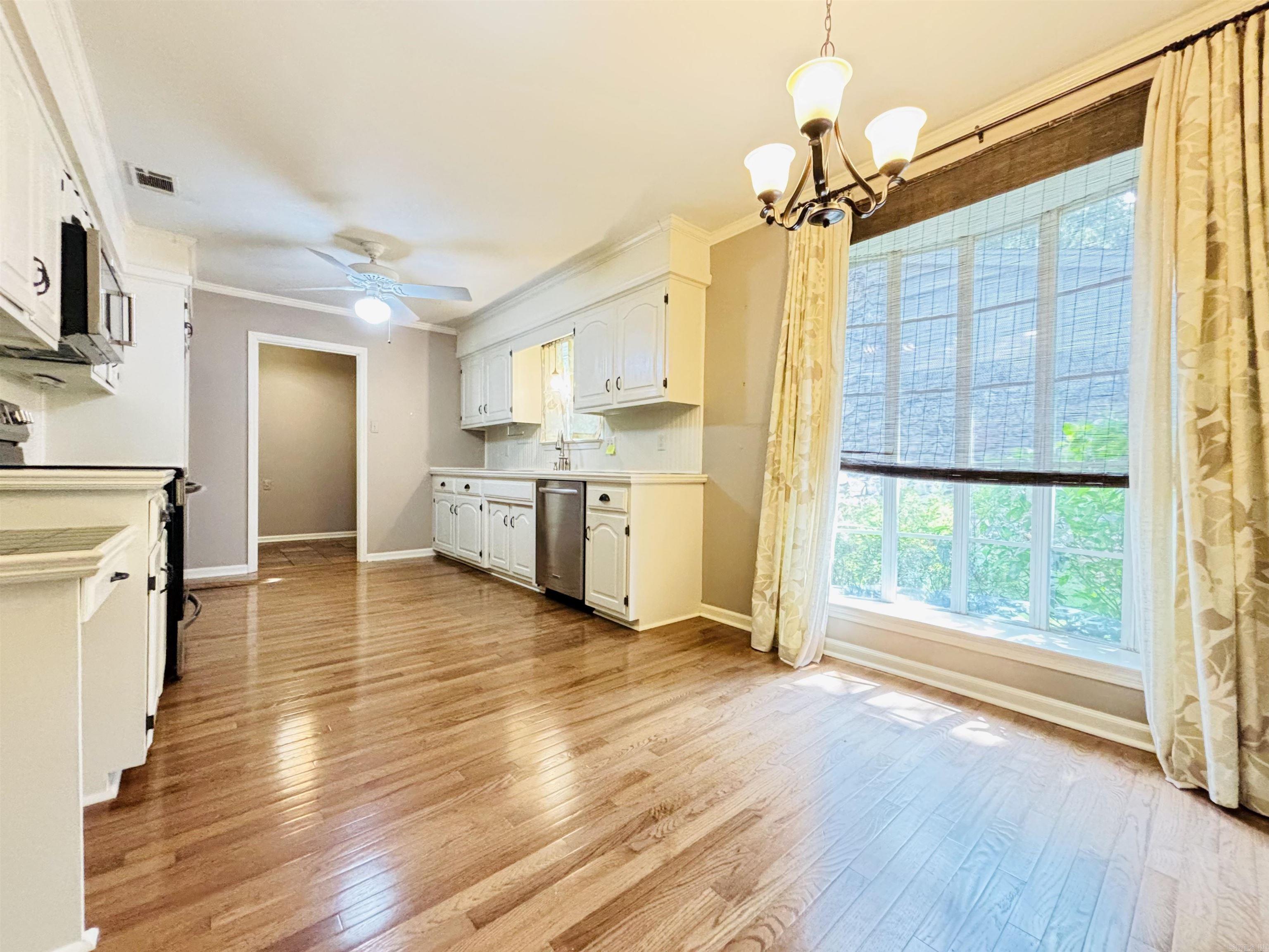 STURBRIDGE - Residential