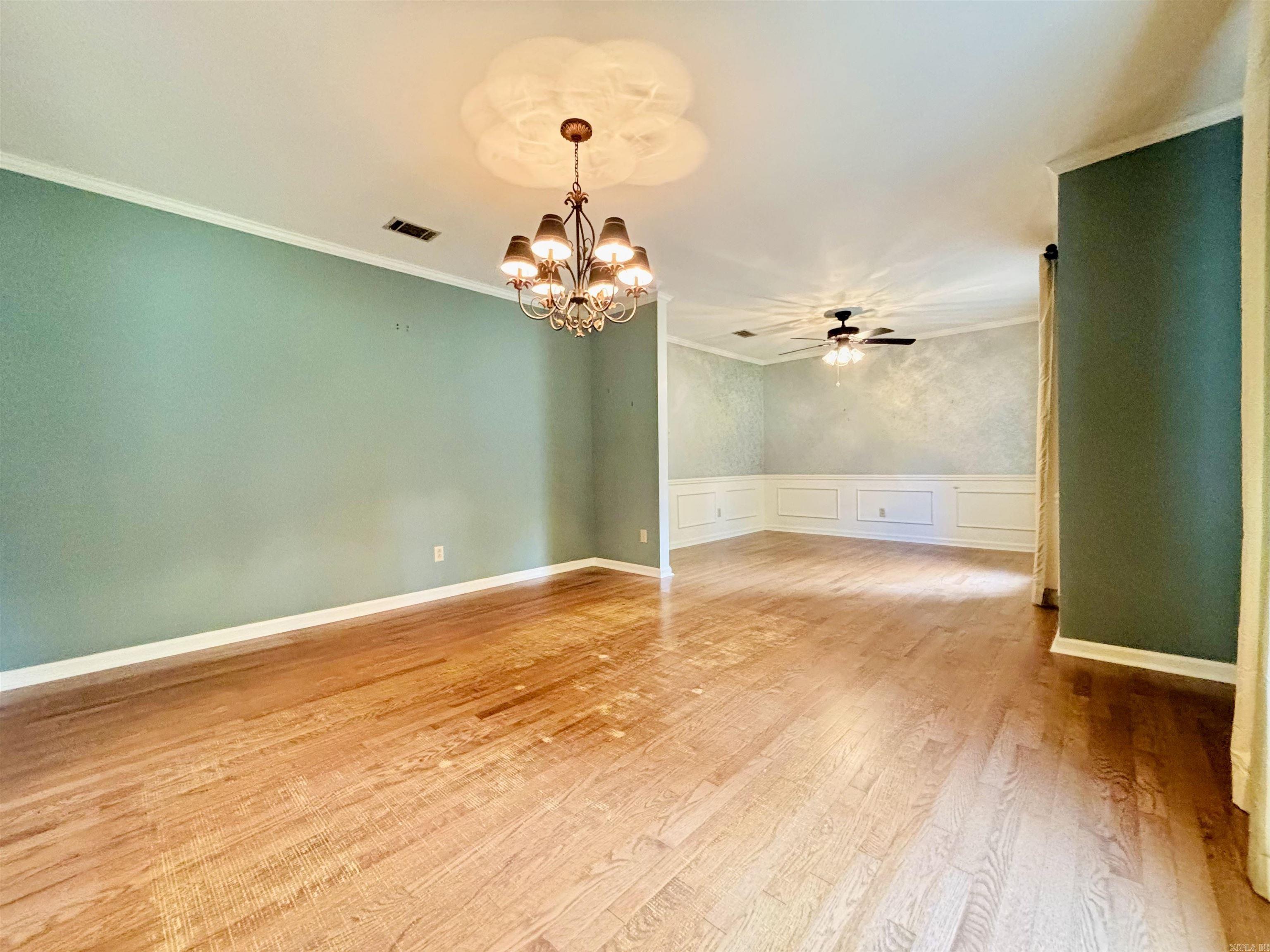 STURBRIDGE - Residential