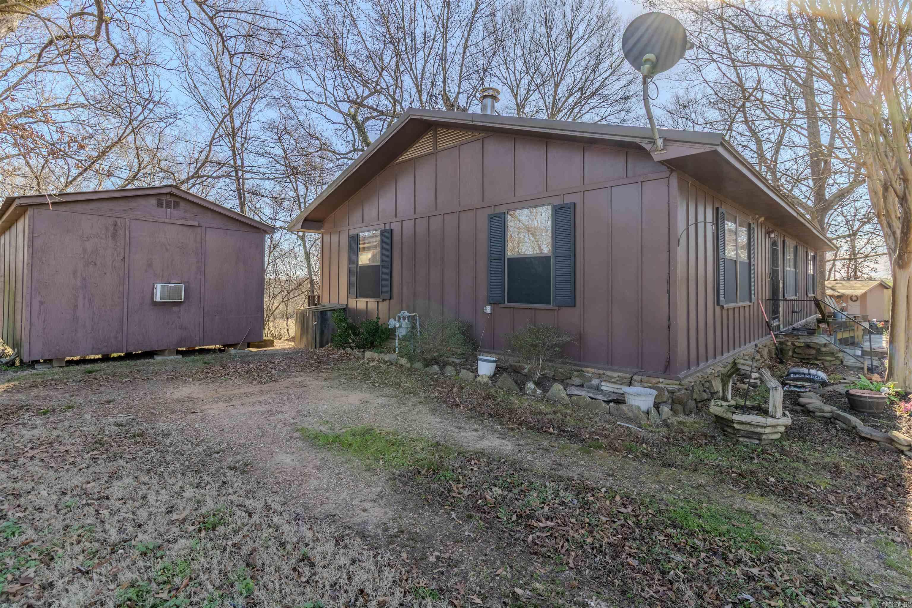 Outlots C 32-10-23 - Residential