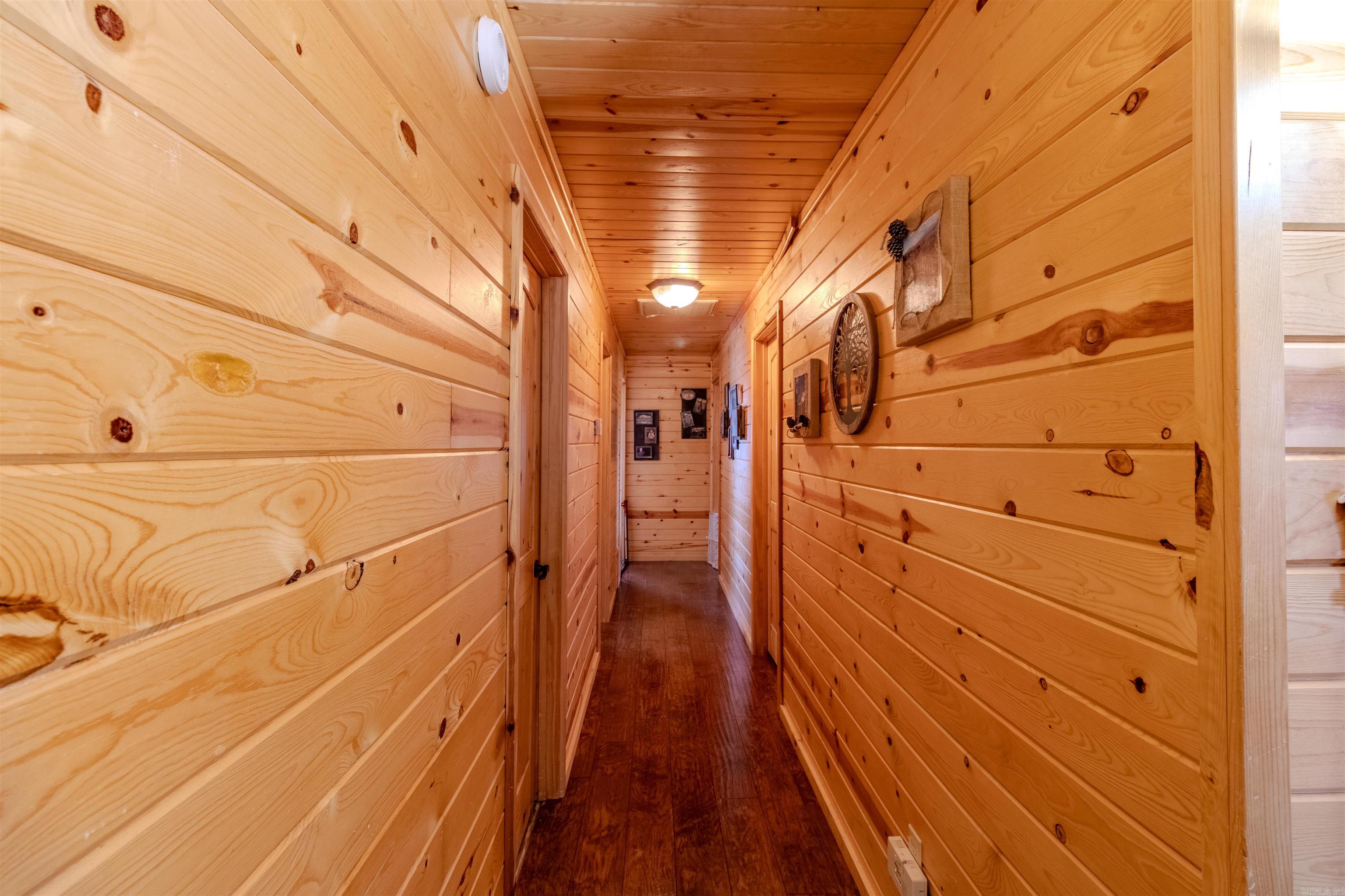 Outlots C 32-10-23 - Residential