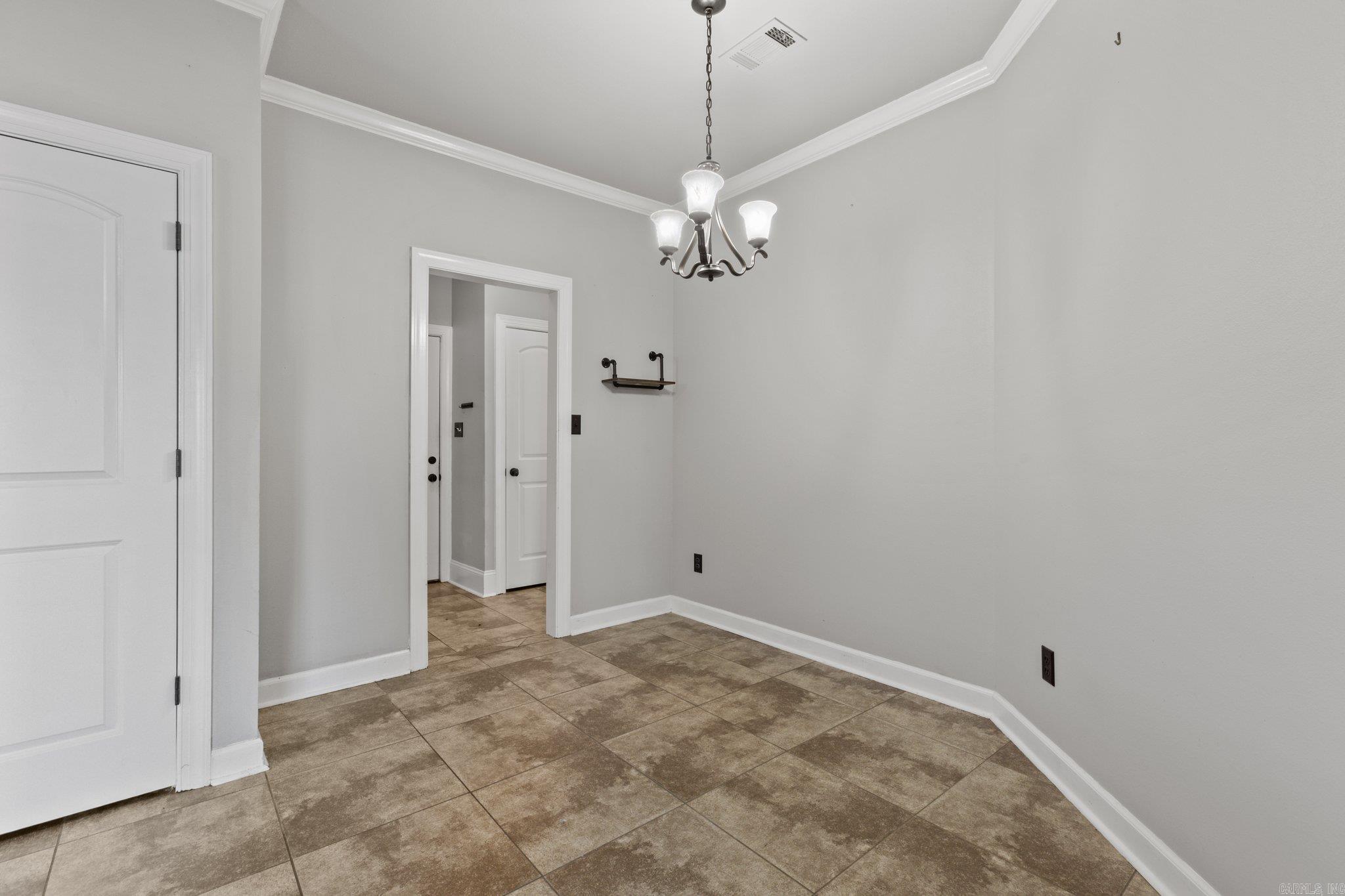 HICKORY HEIGHTS - Residential