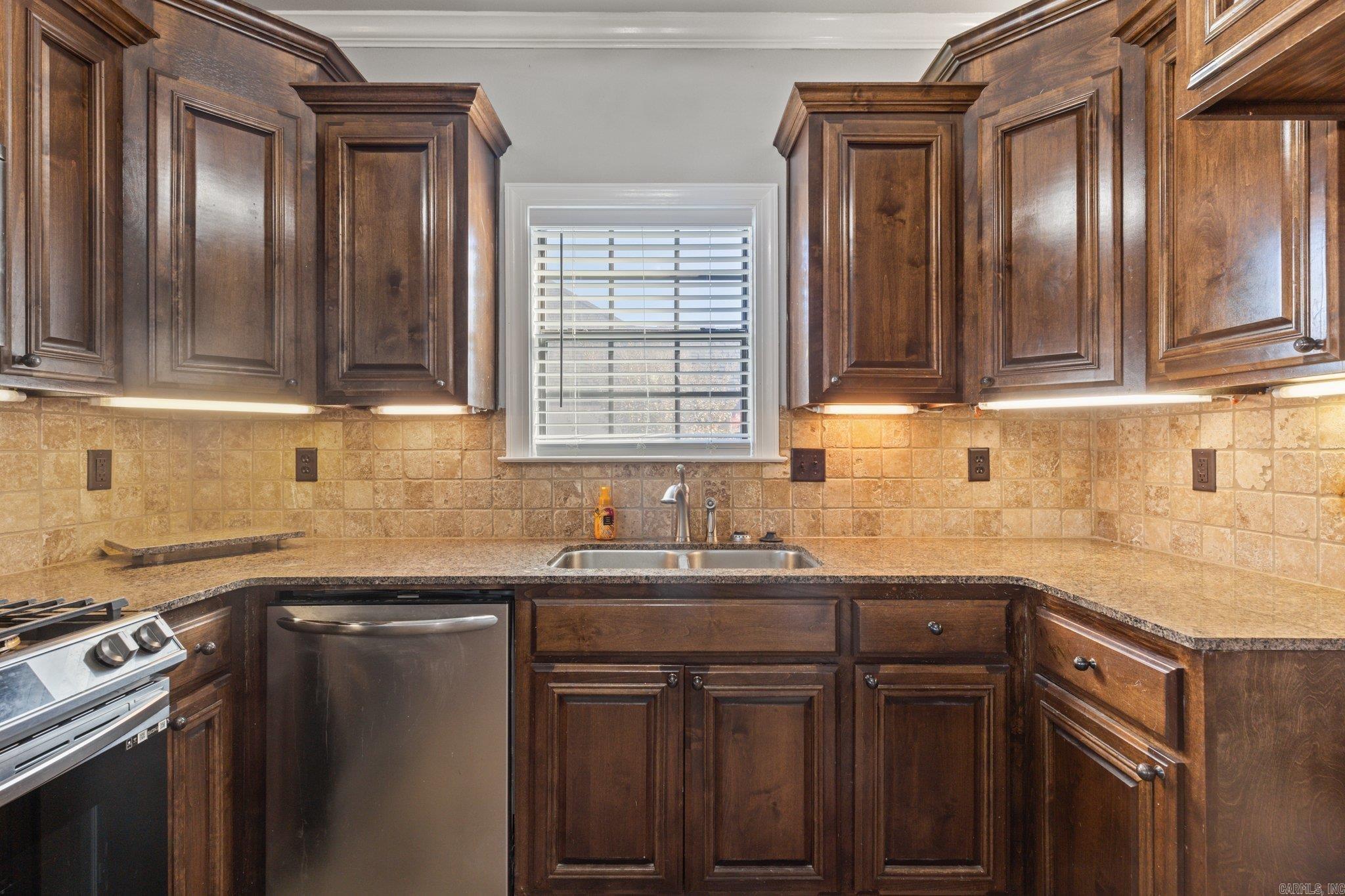 HICKORY HEIGHTS - Residential